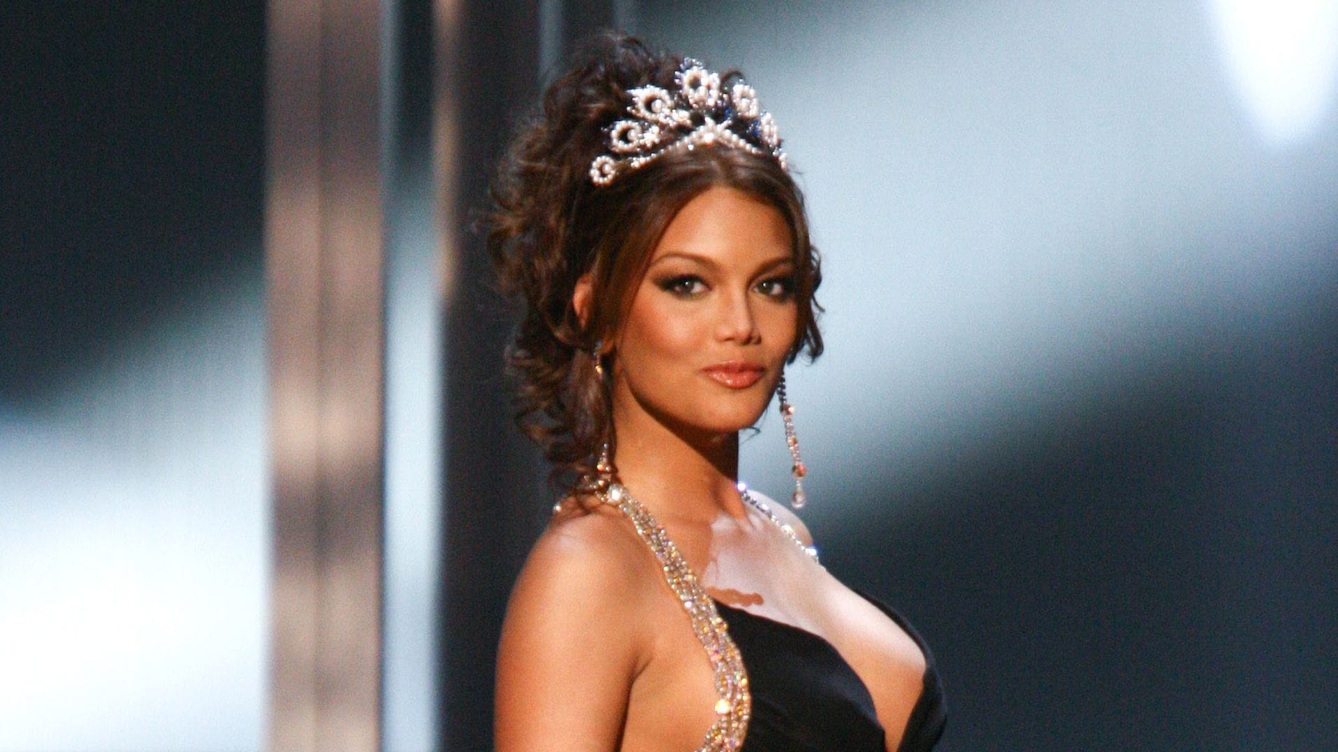 Zuleyka Rivera recuerda el día que fue coronada como Miss Universe 2006