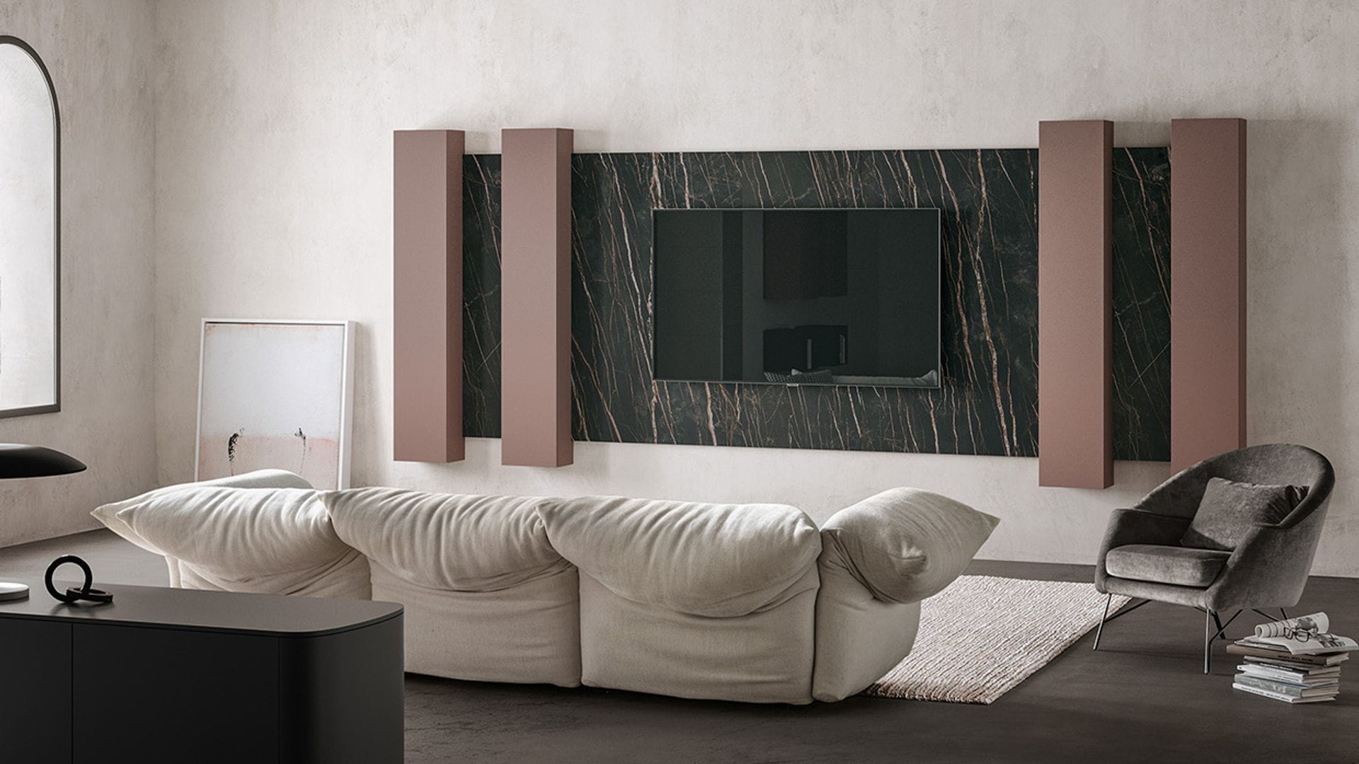 Salones con paneles decorativos en la pared del televisor, estos ejemplos marcan la tendencia