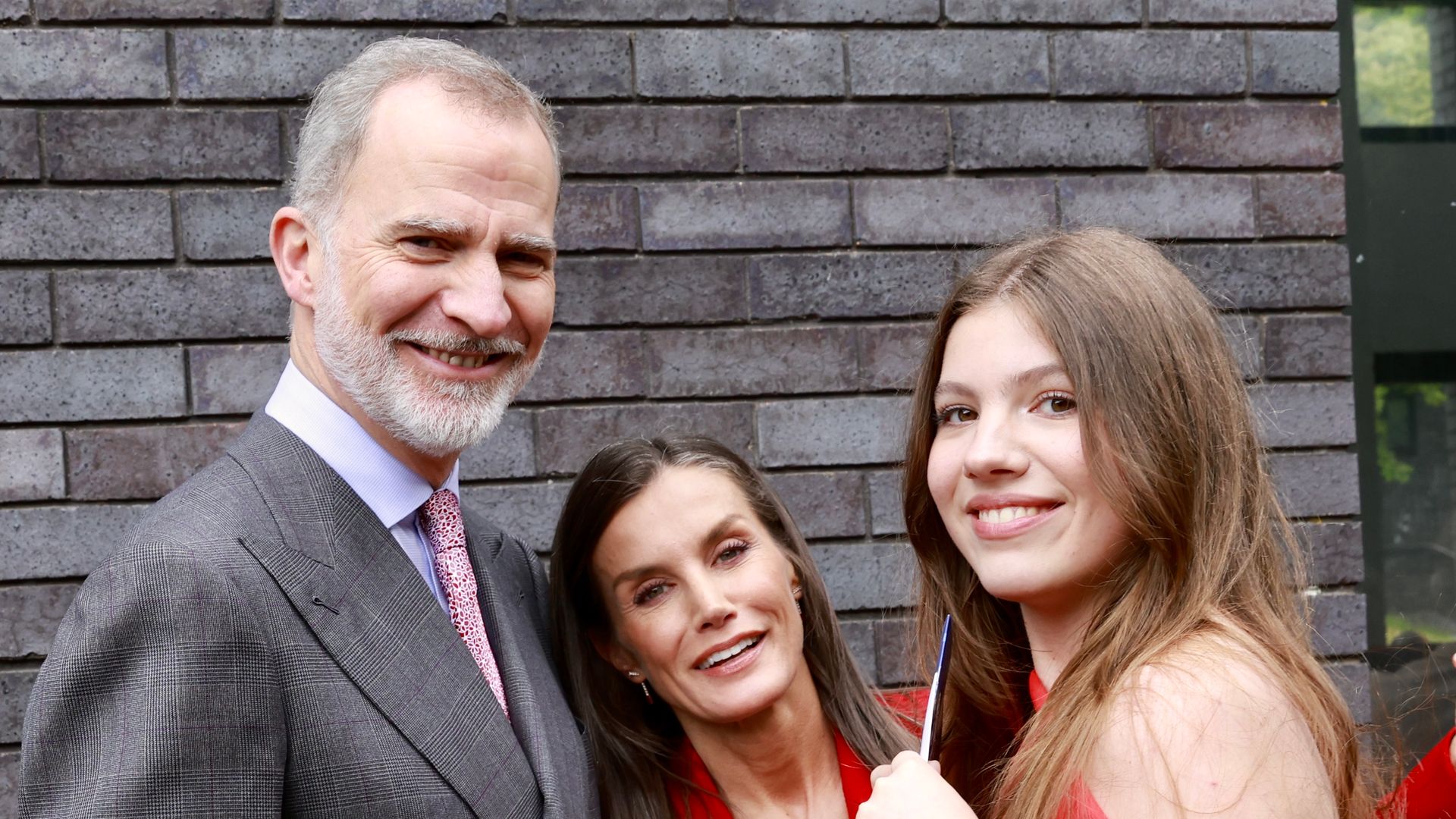Un experto analiza el look de la infanta Sofía el día de su graduación