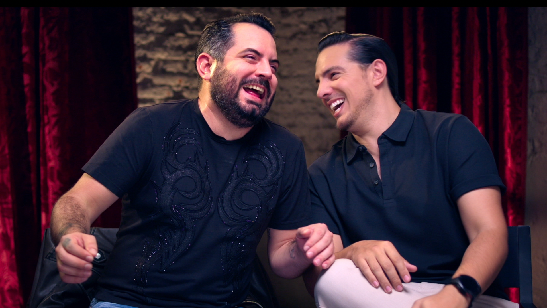 Vadhir y José Eduardo Derbez sorprenden con looks drag en 'Par de Ideotas'