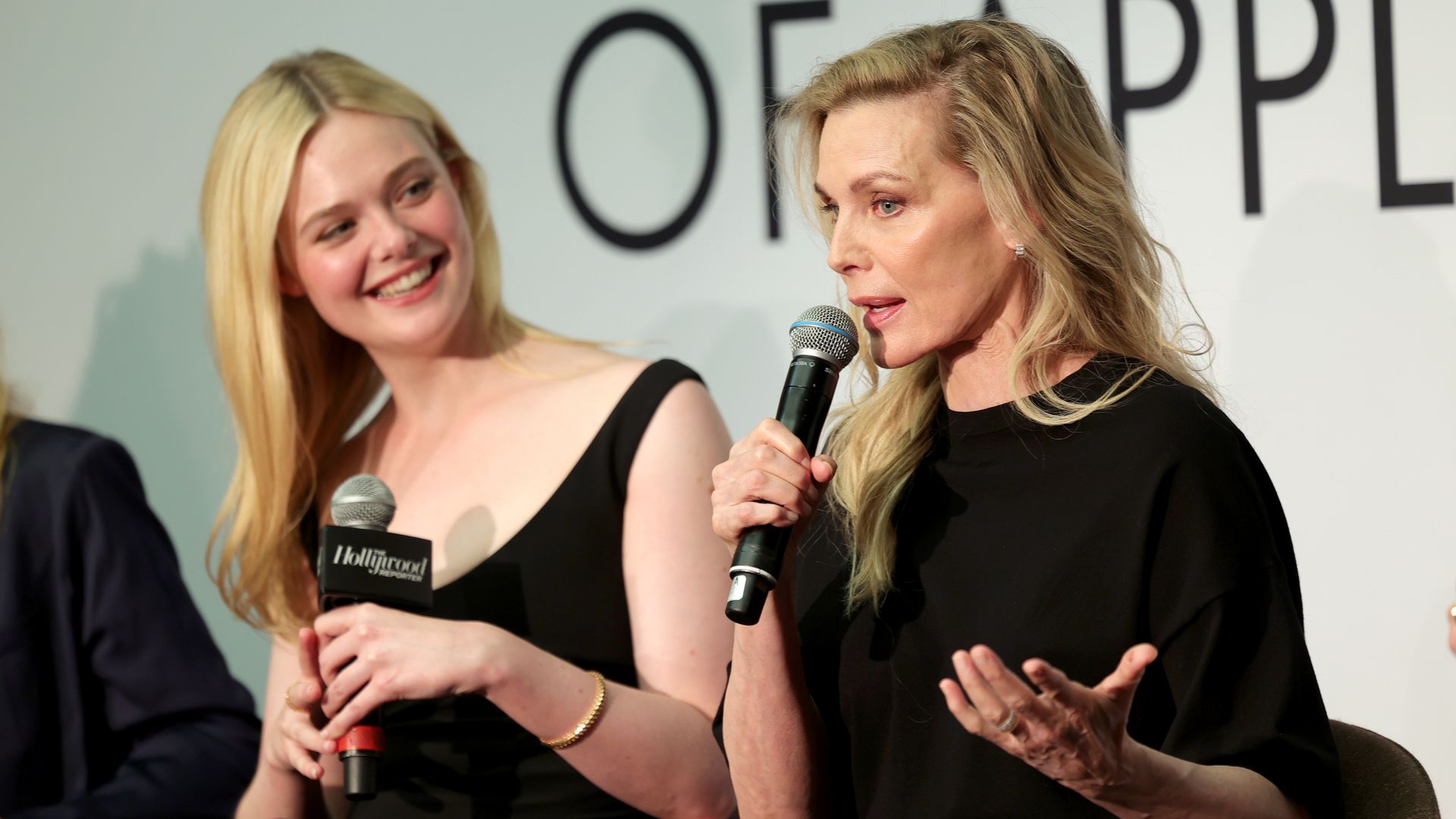 Elle Fanning Y Michelle Pfeiffer en el evento THR x Apple TV - Leading The Narrative: Women Of Apple TV