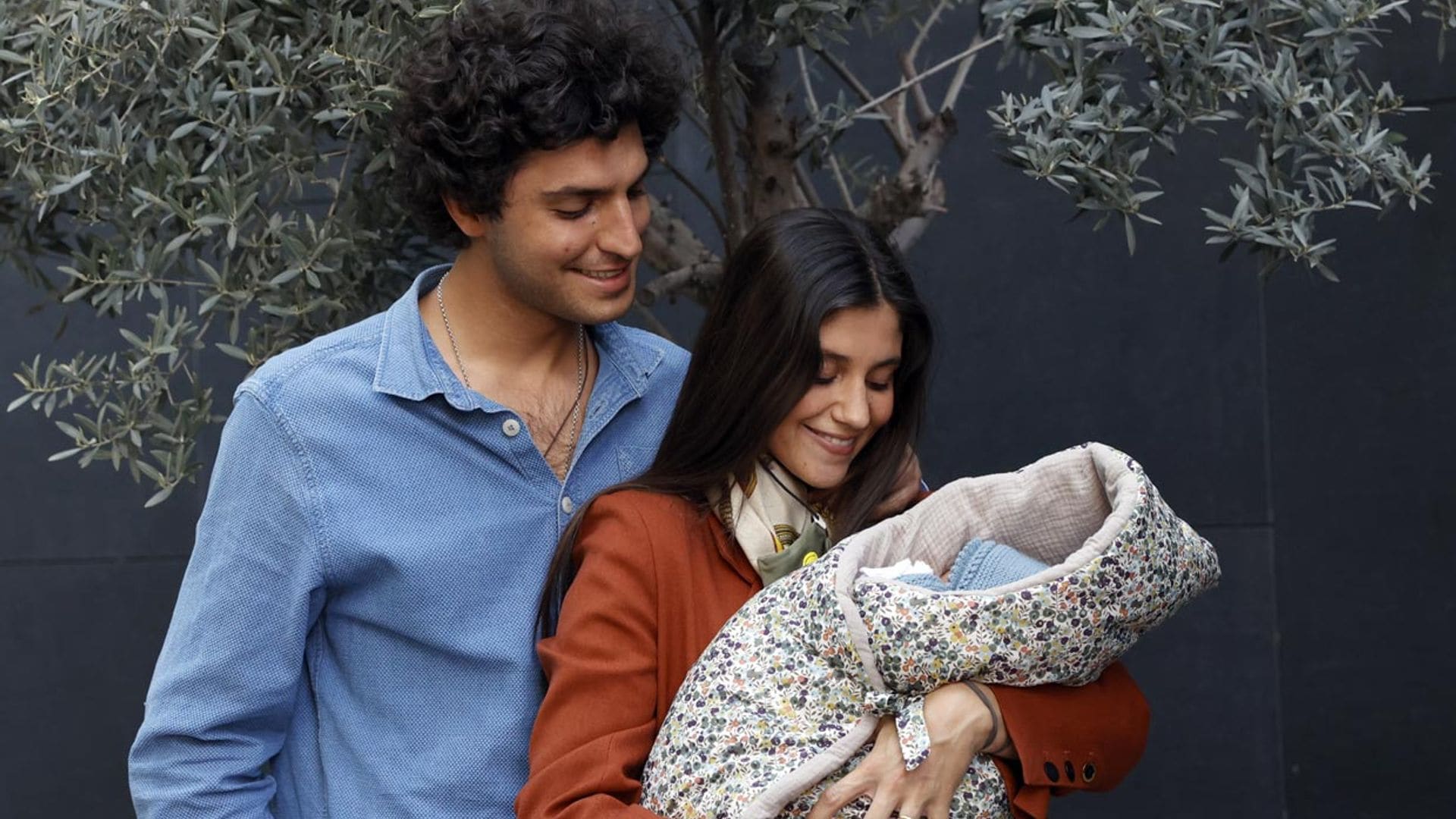 María García de Jaime y Tomás Páramo se llevan por fin a su hija Catalina a casa: 'Todo se quedó en un susto'