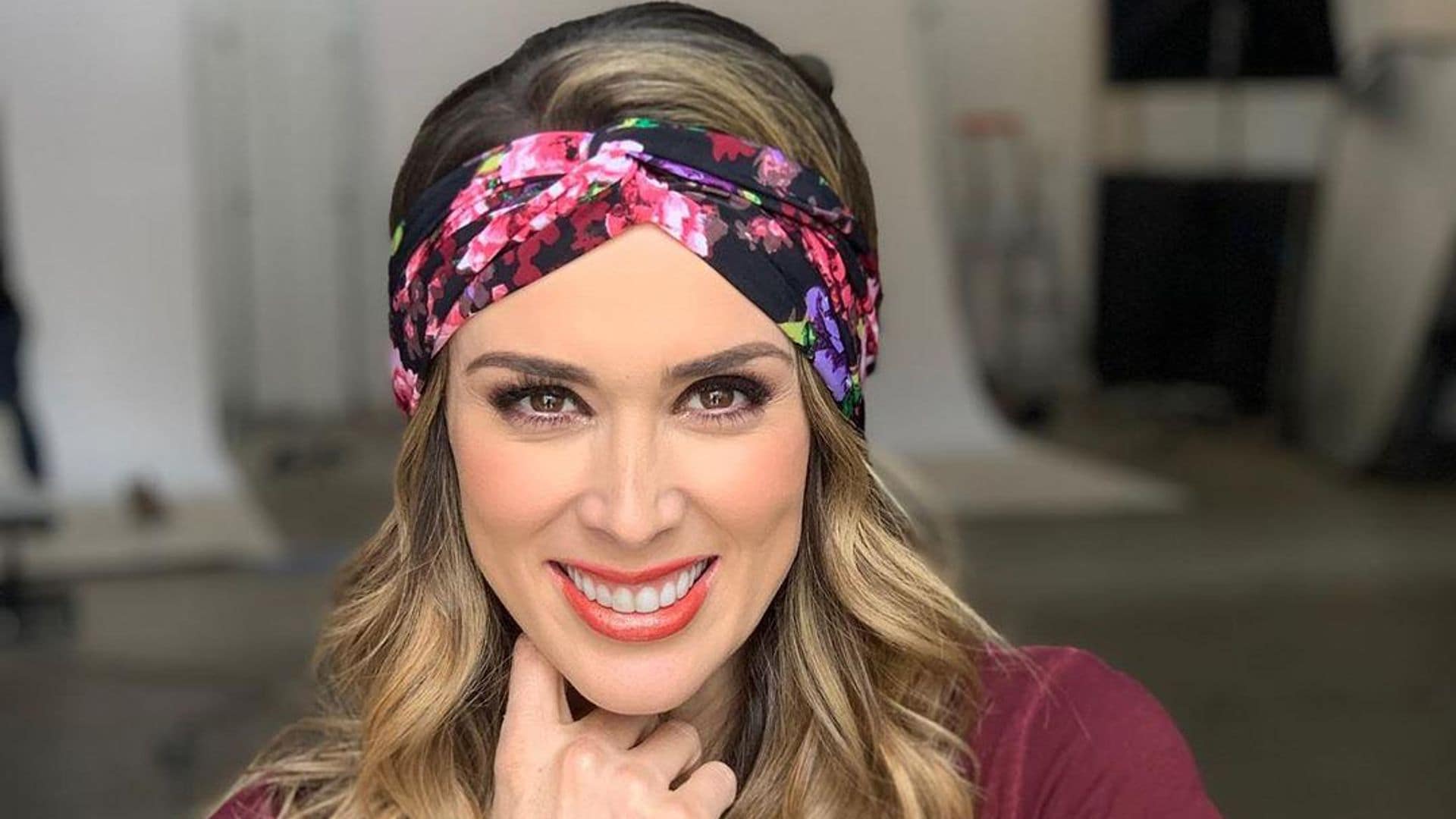 Jacky Bracamontes reaparece recuperada y cansada luego de su cirugía