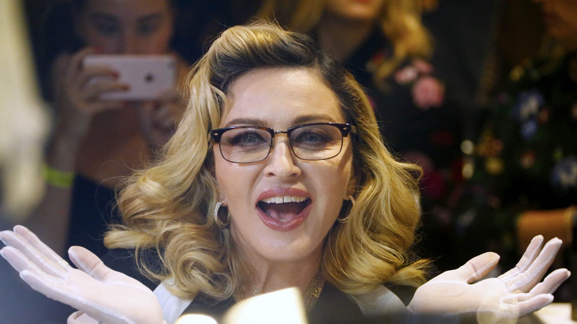 El precioso tributo de Madonna a sus hijos en su primer tatuaje