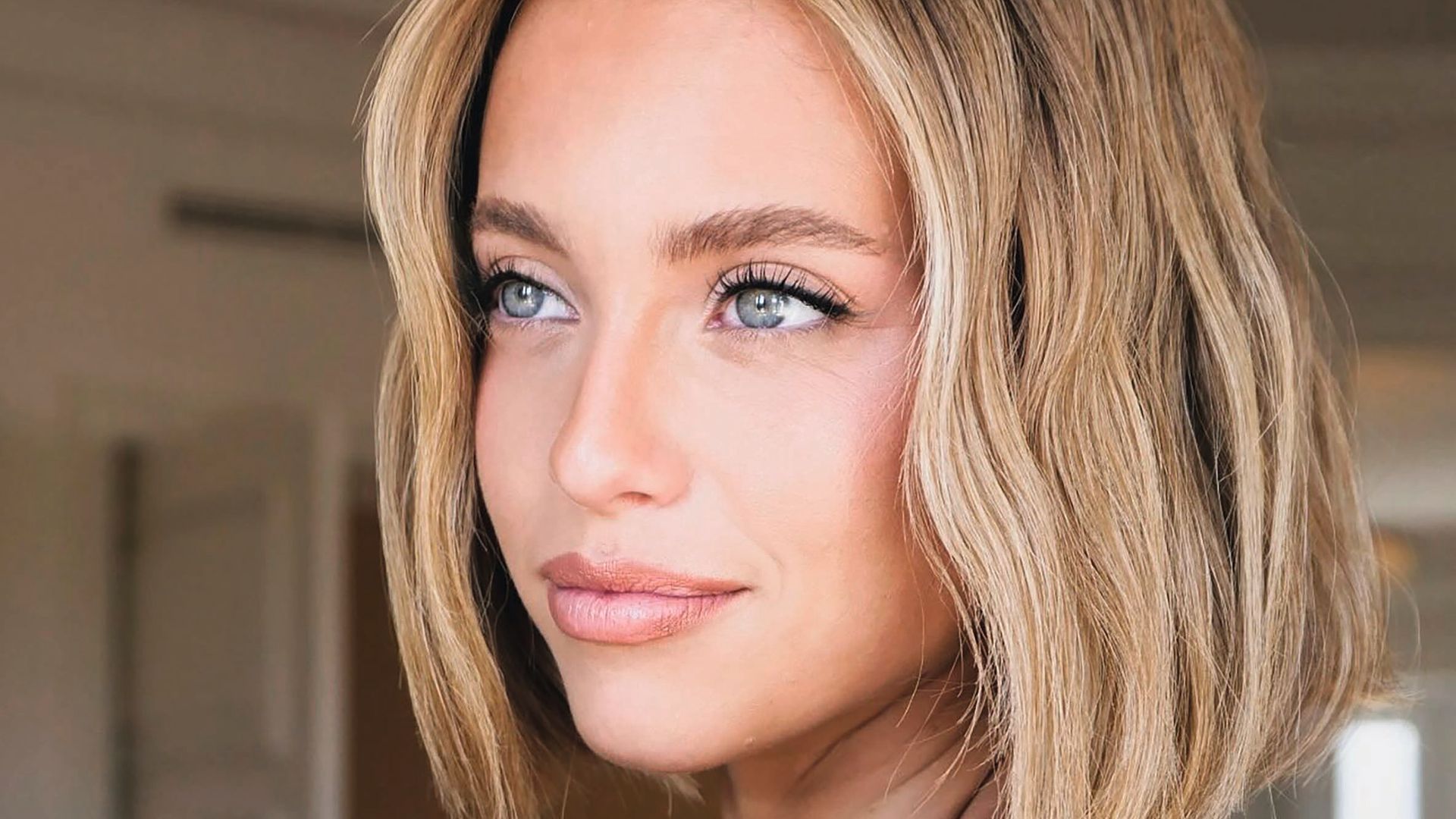 La actriz y modelo portuguesa Magui Corceiro, con un maquillaje de luces y sombras
