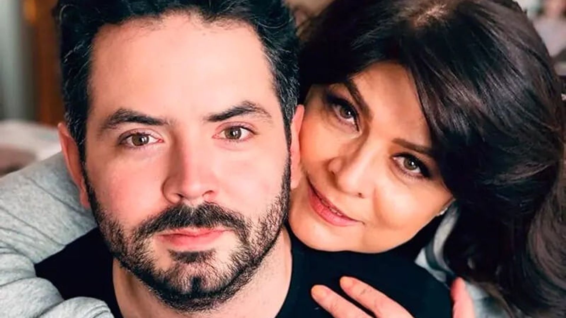 'La relación entre ellos es de ellos', Victoria Ruffo sobre José Eduardo y Eugenio Derbez