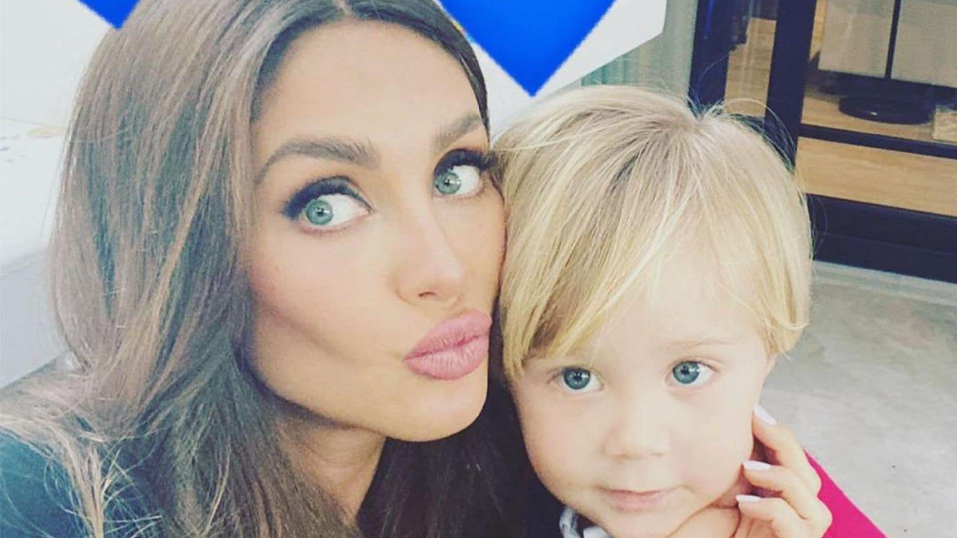 Anahí tiene la competencia más tierna en las redes sociales: ¡su hijo Manu!