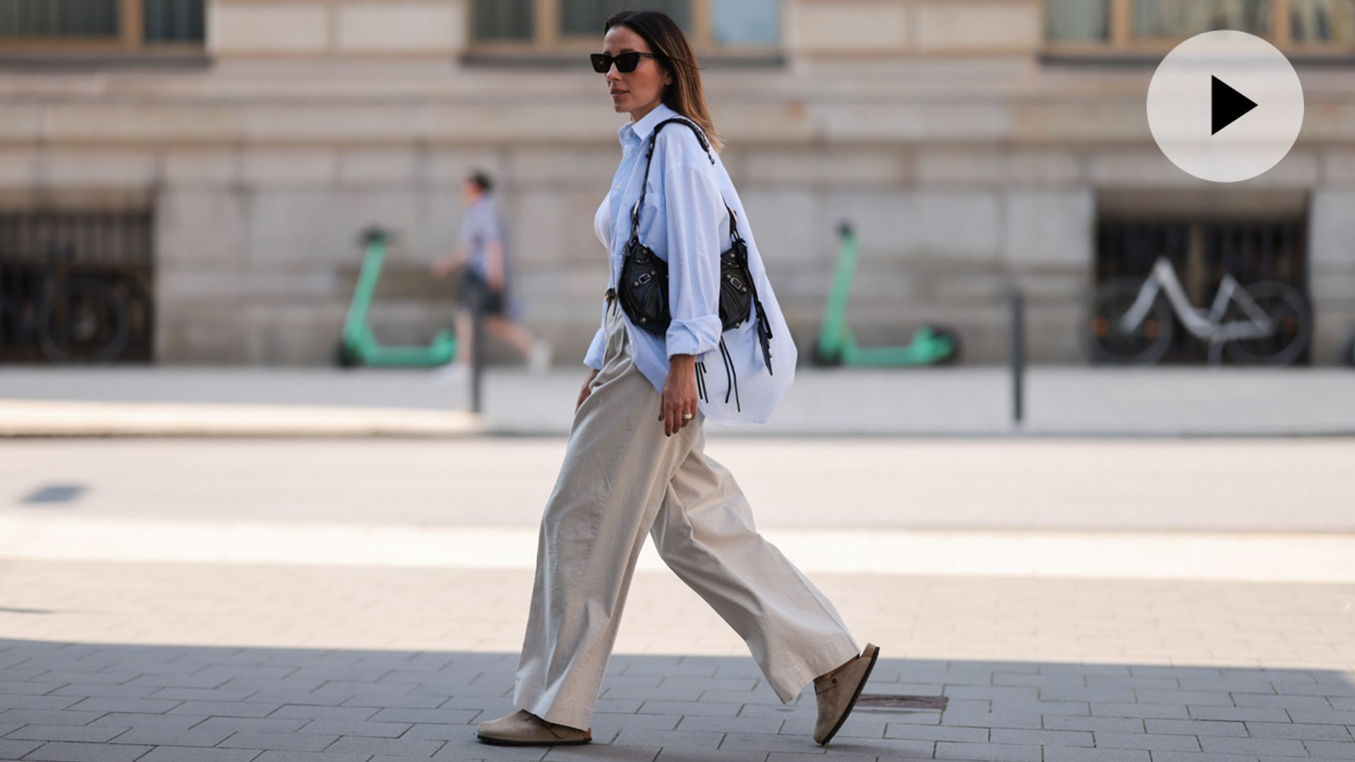 Cinco looks de acierto seguro con zuecos, el polémico calzado que enfrenta a las expertas