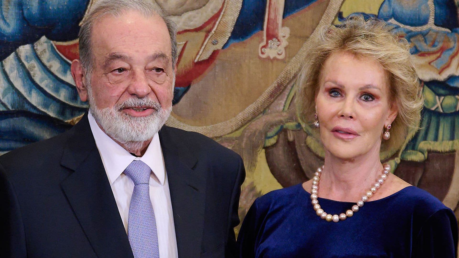 El simpático momento en el que el Rey Felipe llamó a la novia de Carlos Slim al posado de su premio