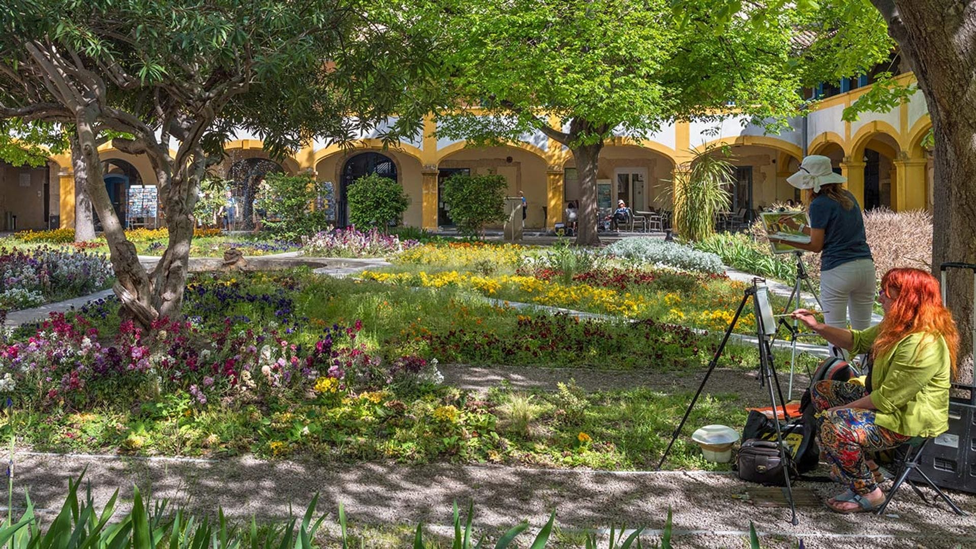 Dos días en Arles, la encantadora ciudad de la Provenza que pintó Van Gogh