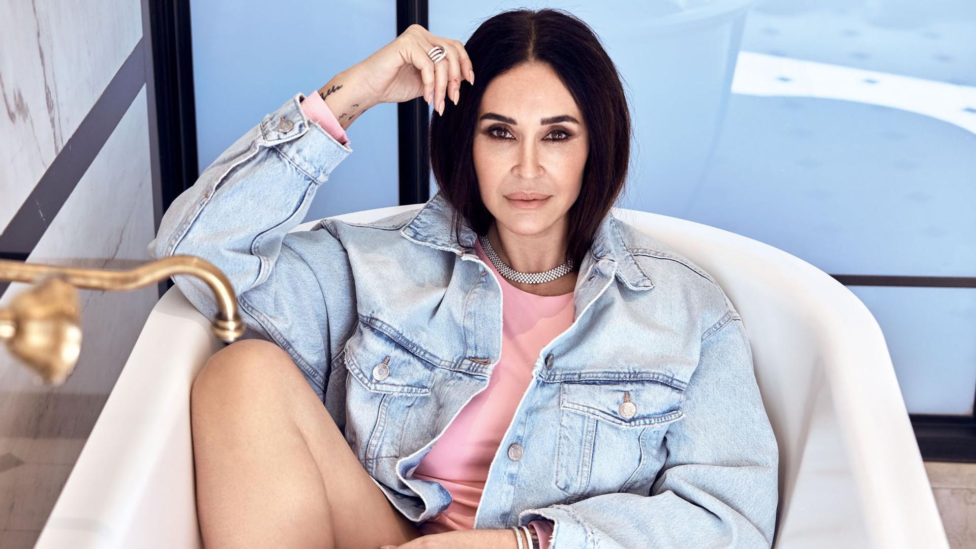 Vicky Martín Berrocal en su entrevista más íntima y reveladora, ante su 50 cumpleaños