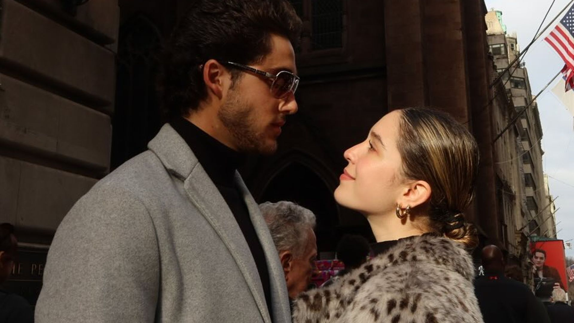 Mía Rubín y su novio Tarik Othón.