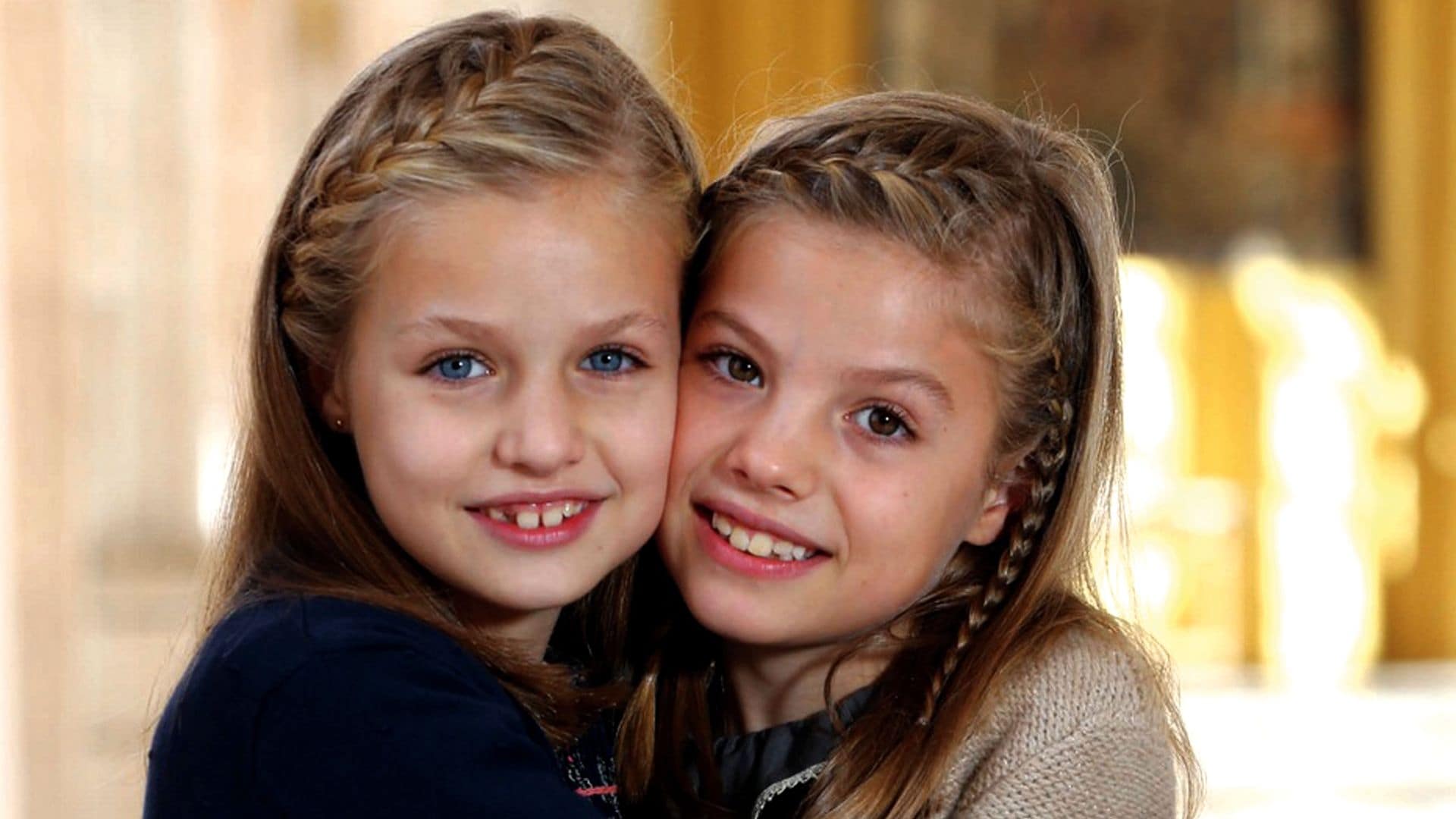 Una felicitación de Navidad de la princesa Leonor y la infanta Sofía