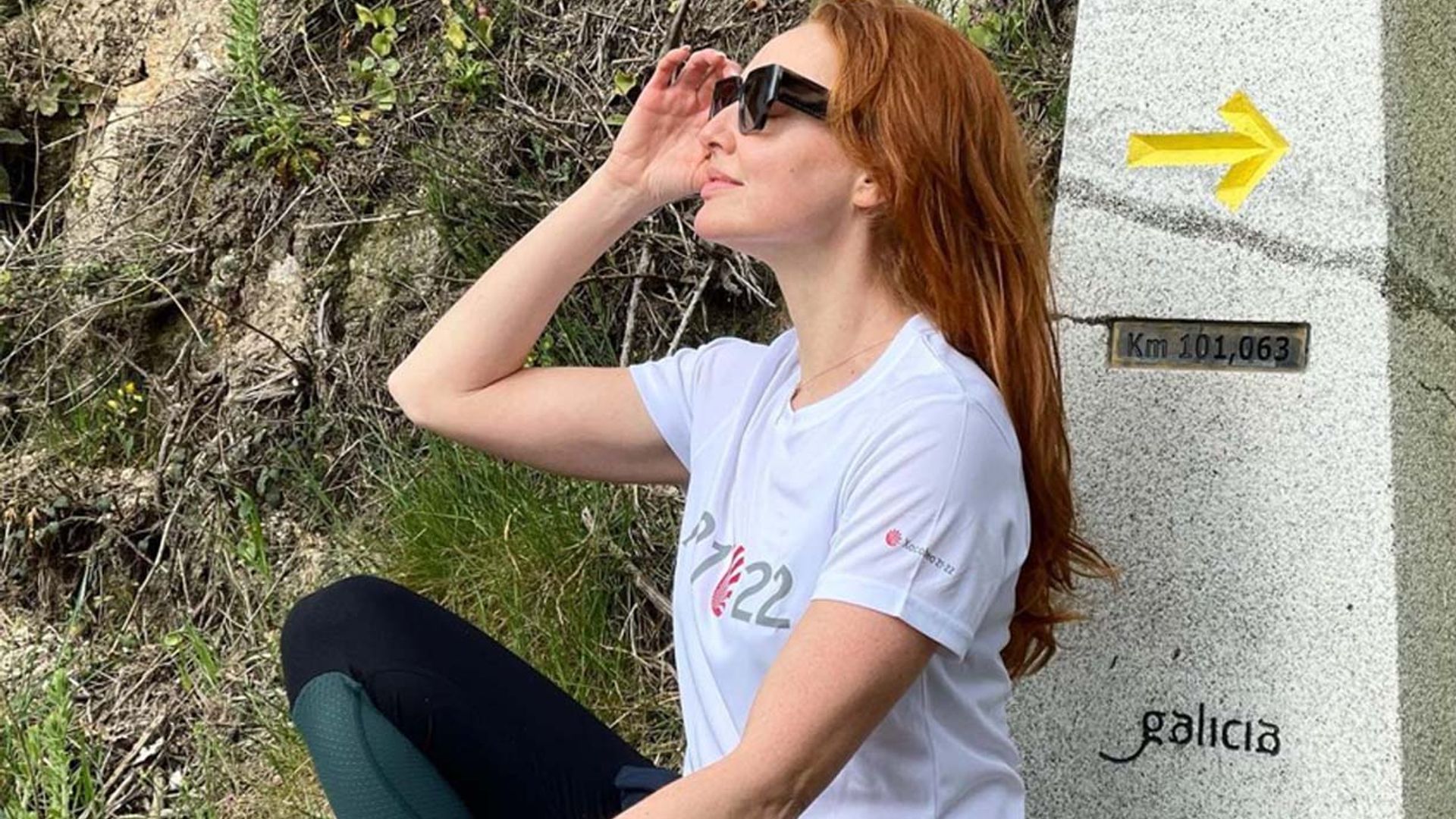 La aventura de Cristina Castaño como peregrina del Camino de Santiago con su inseparable amigo, José Lamuño