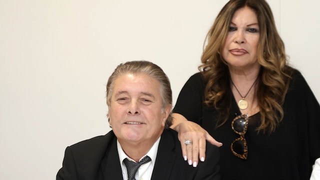 Paca Rives, mujer del cantante Francisco, presenta en la rueda de prensa