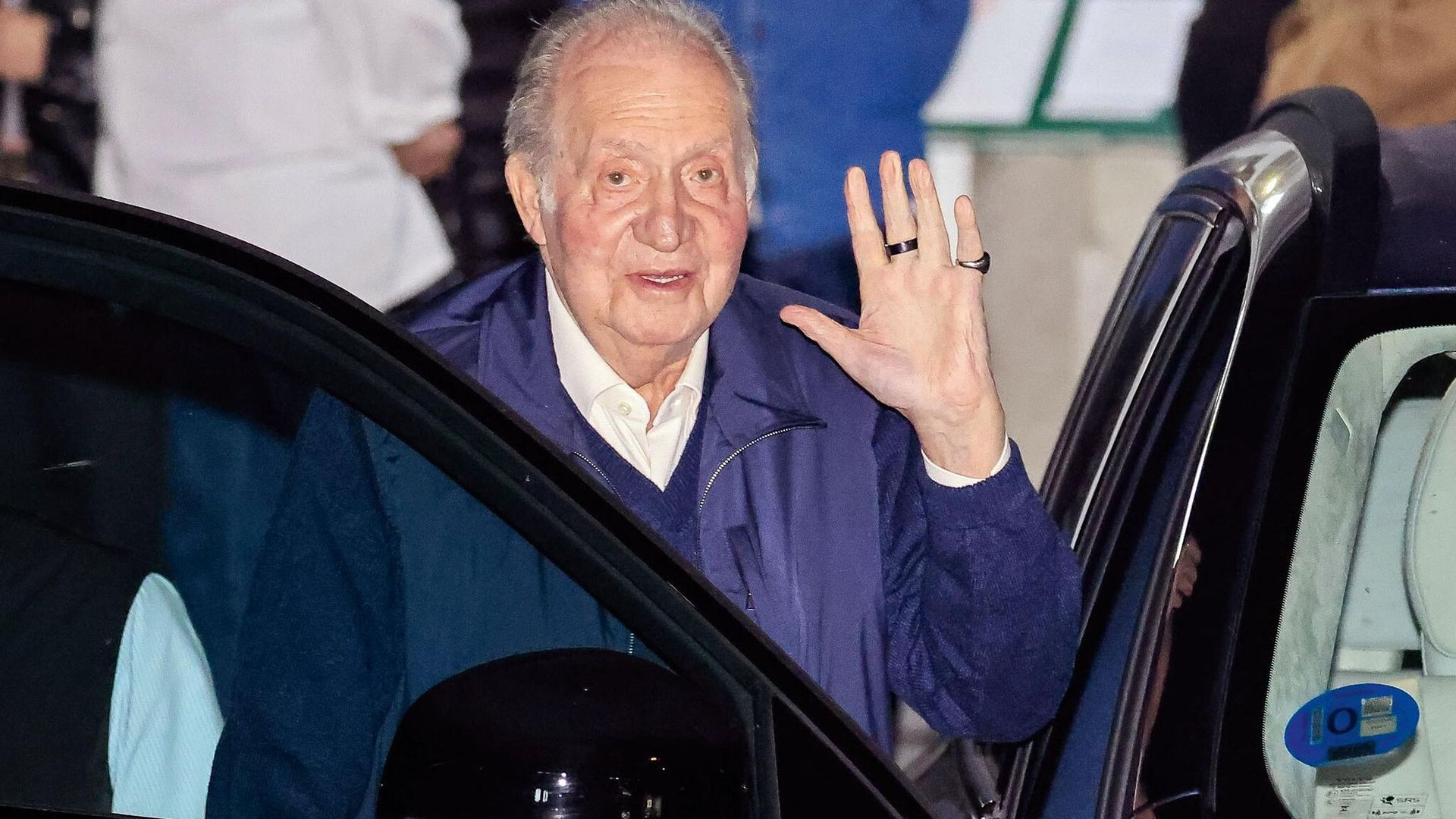 El rey Juan Carlos no se muda a Ginebra: descubrimos el motivo por el que pasa más tiempo en Suiza (y no es la infanta Cristina)