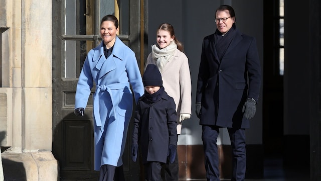 Victoria y Daniel de Suecia con sus hijos Estelle y Oscar 