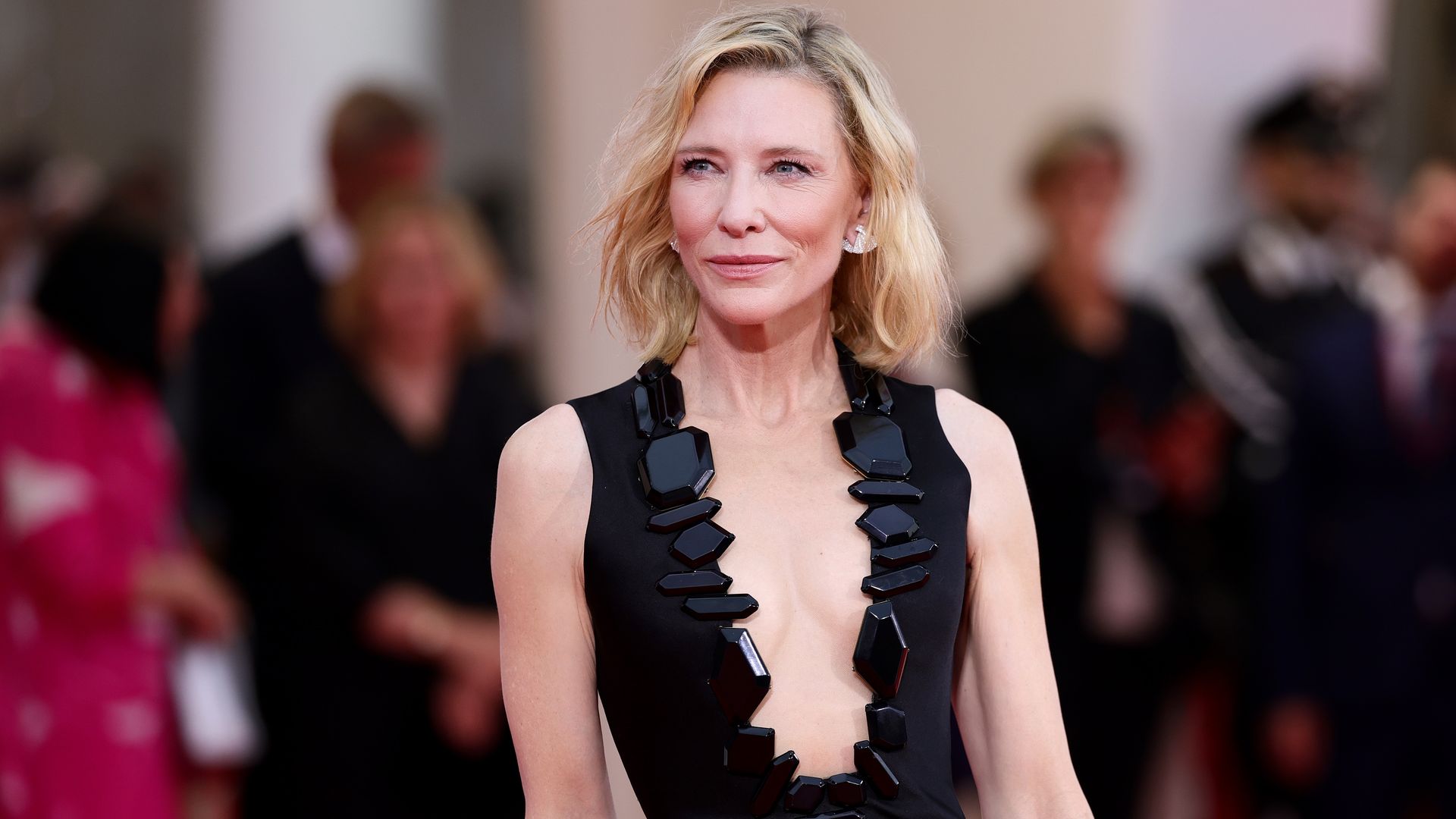 Lo mejor del Festival de Venecia 2025: de la melena 'messy' de Cate Blanchett a la trenza de Babara Palvin