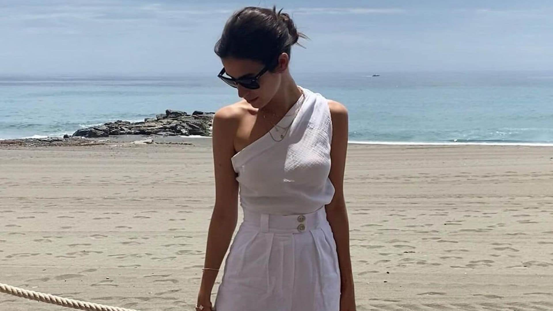 Hay un top que favorece a todas las chicas y es este de Sandra Gago