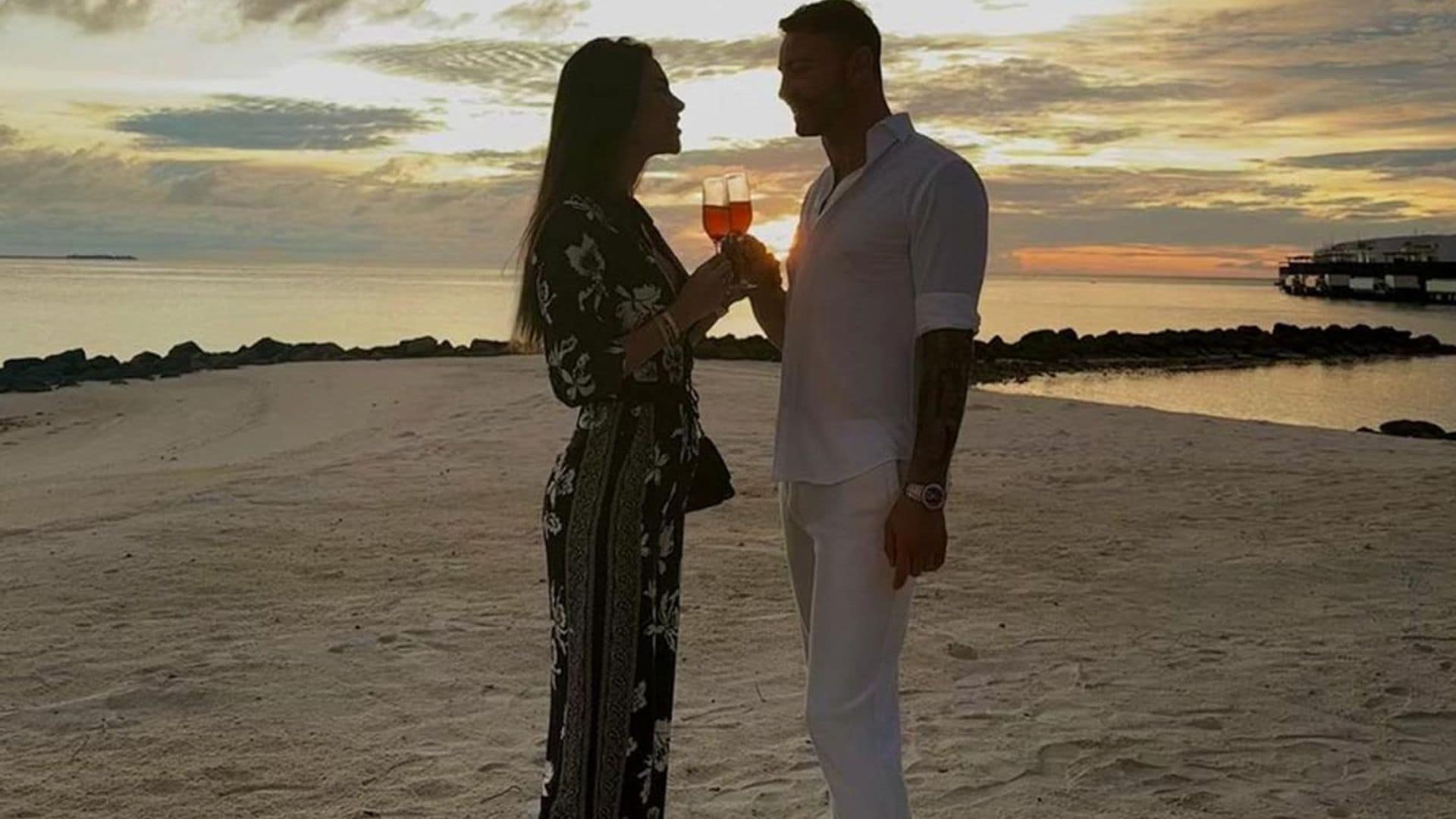 Carla Barber, románticas vacaciones en Maldivas presumiendo de embarazo