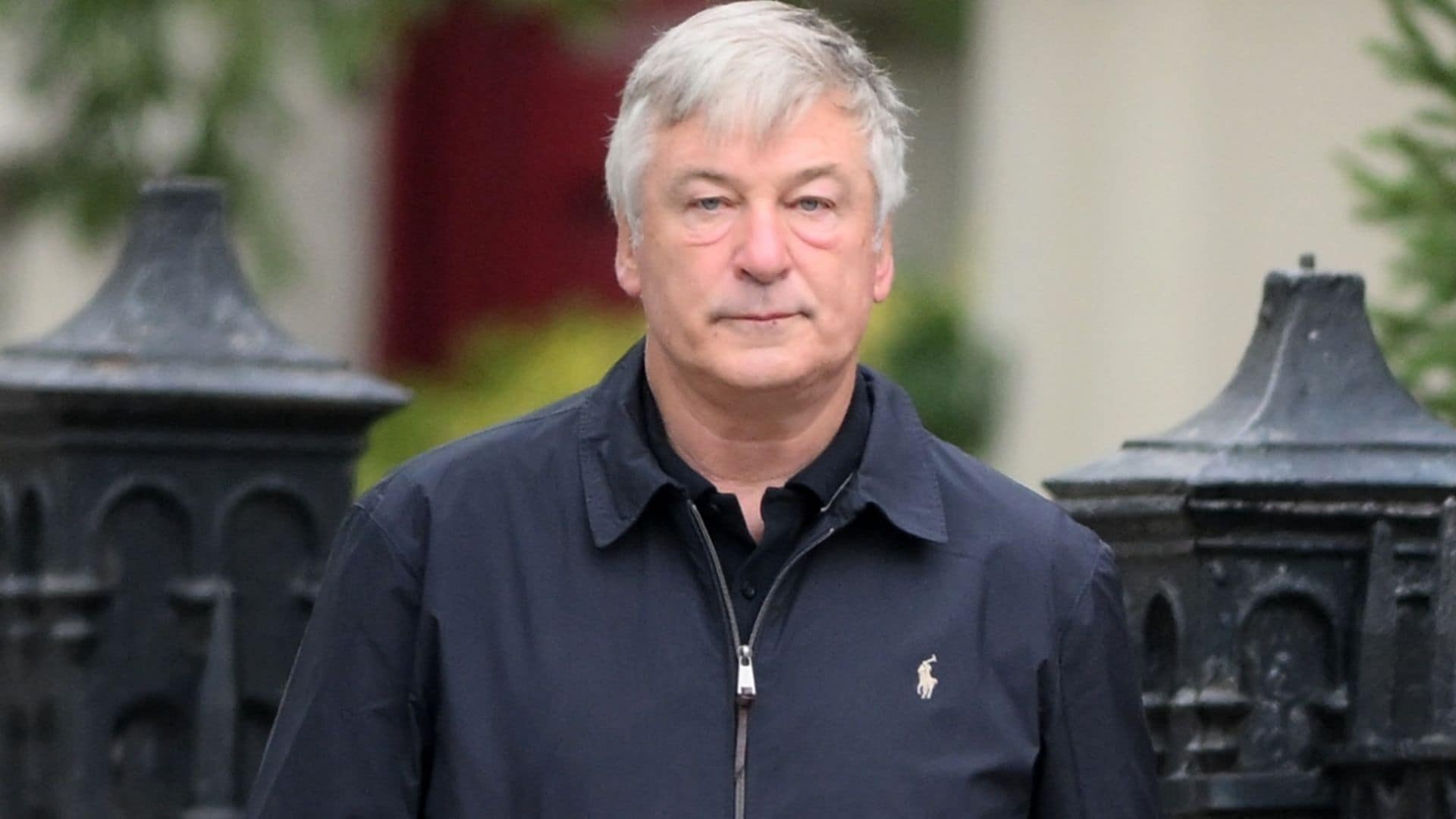 Alec Baldwin, acusado nuevamente de homicidio involuntario por la muerte de Halyna Hutchins en el rodaje de 'Rust'