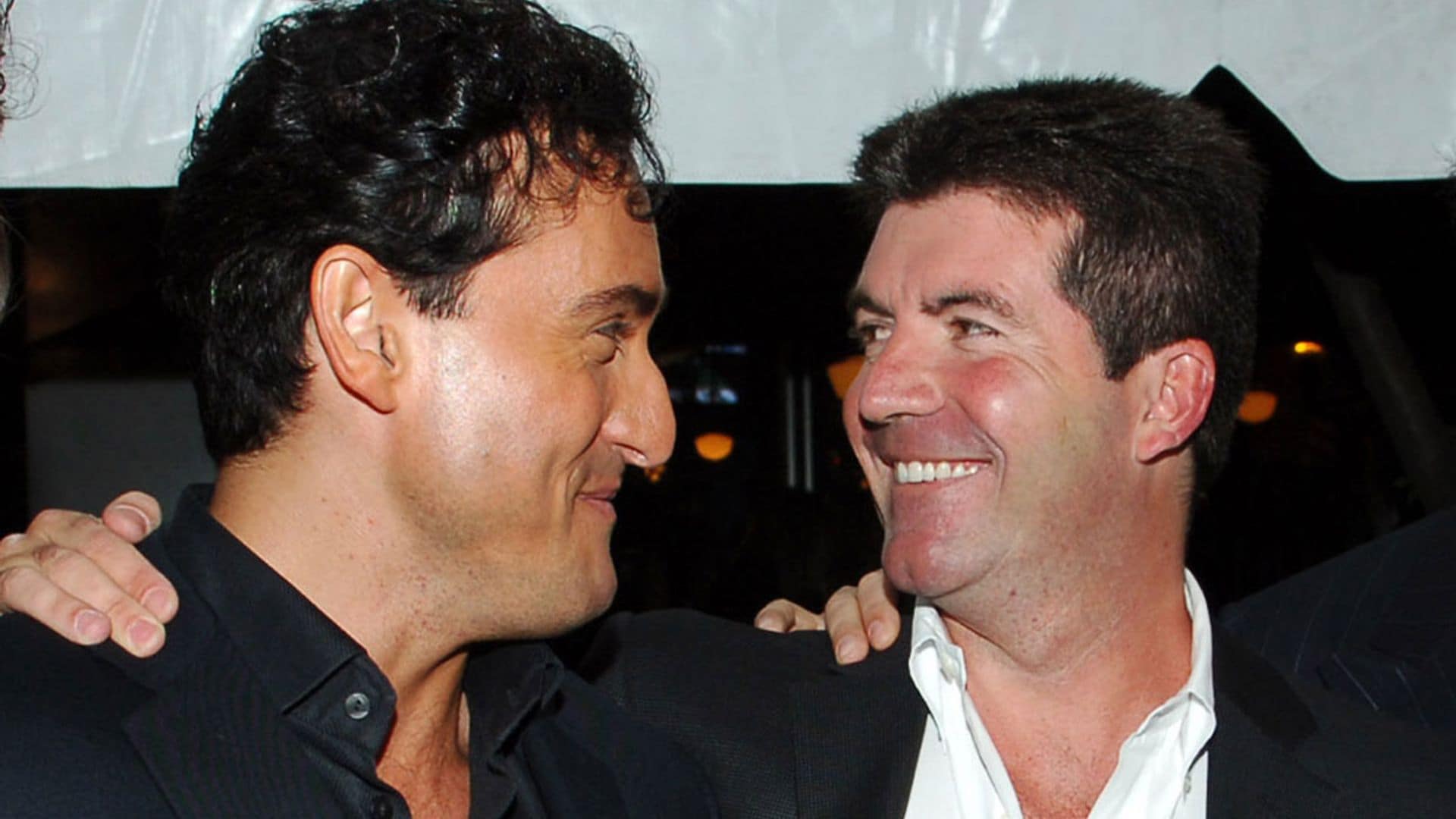 El emotivo gesto que el juez televisivo Simon Cowell quiso tener con Carlos Marín cuando estaba en el hospital