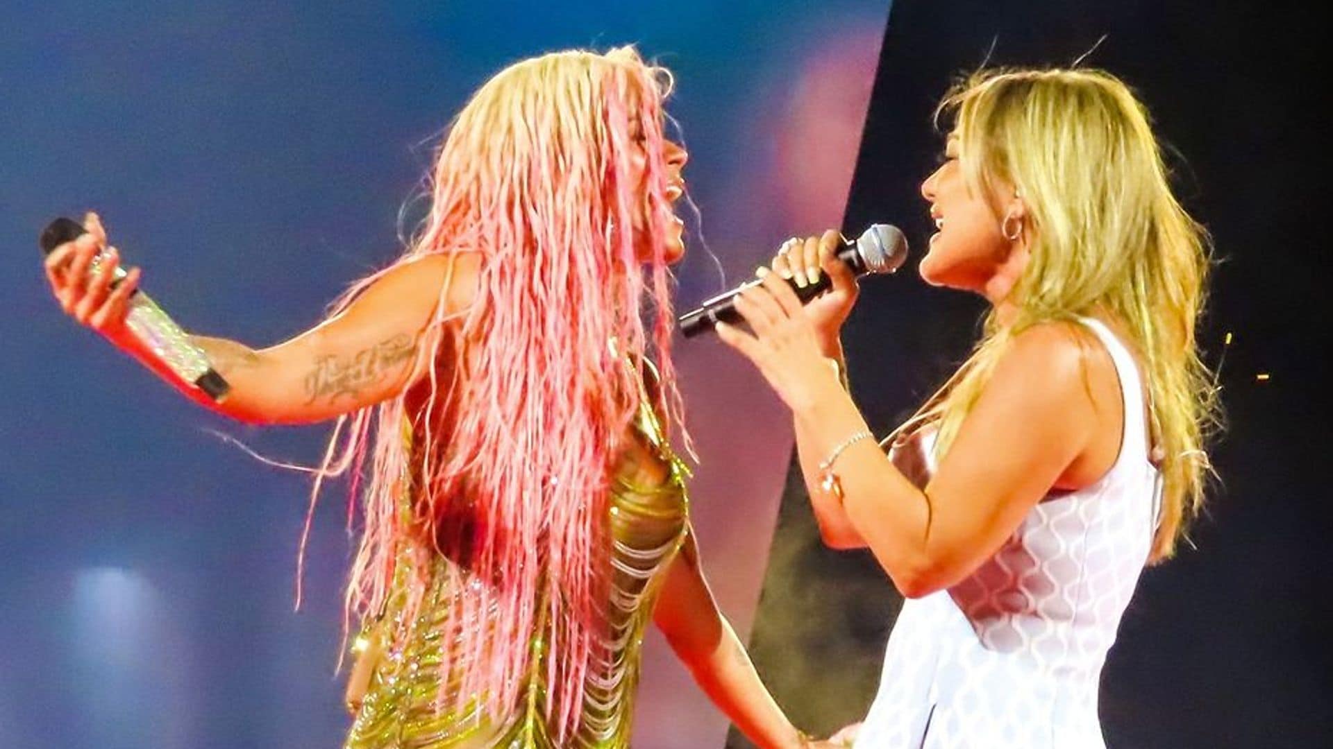 Amaia Montero reaparece entre aplausos en el concierto de Karol G en Madrid