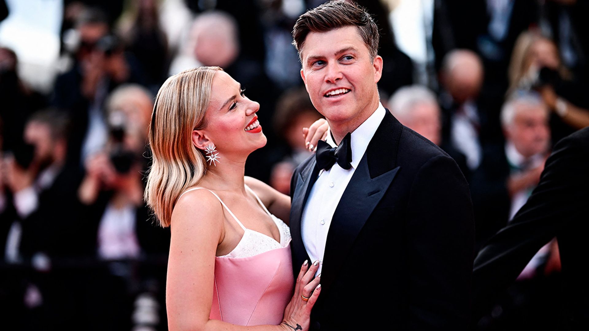 El amor triunfa en la alfombra roja: las parejas de la temporada que no olvidaremos