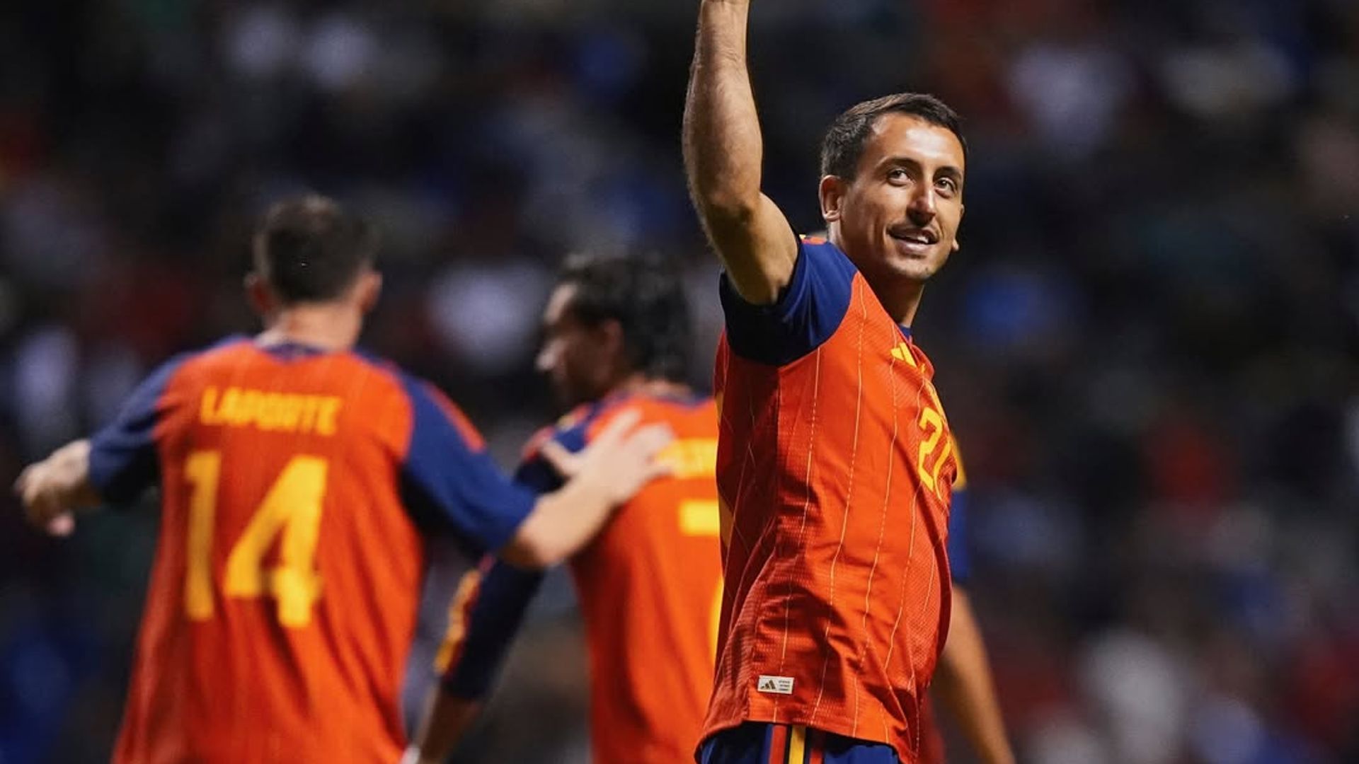 Esto es lo que comen los jugadores de la Selección Española antes de cada partido: pasta carbonara, arroz con leche y pollo con soja