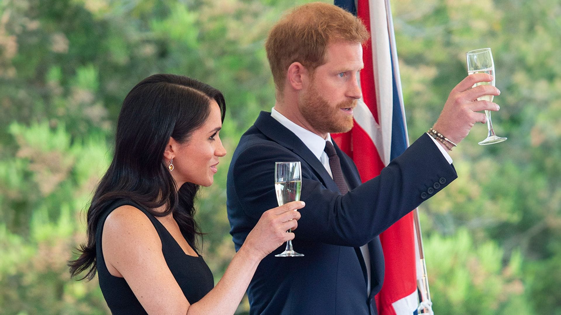 Harry y Meghan, sin la protección de Isabel II, están más lejos que nunca de la Familia Real británica y de todos sus satélites