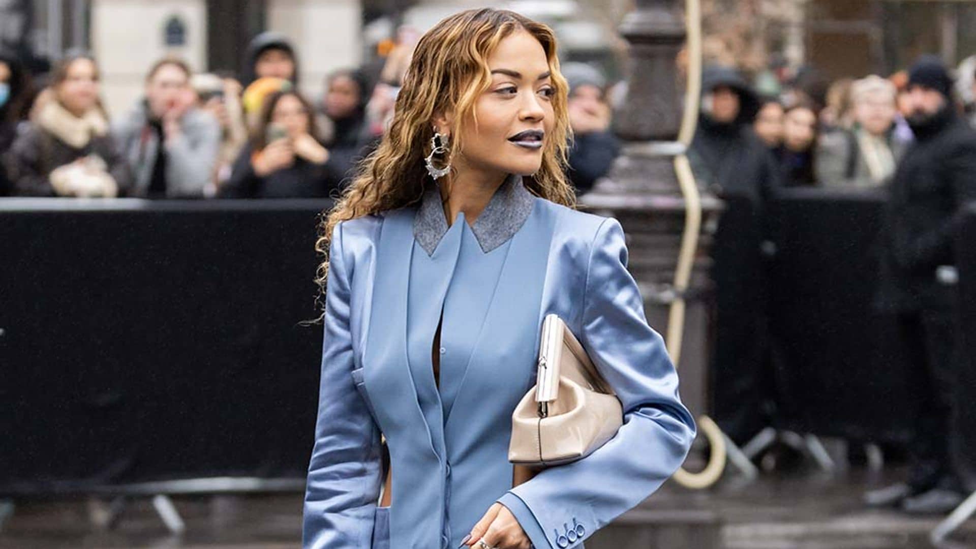 Hay una razón por la que Rita Ora ha cambiado por completo su estilo