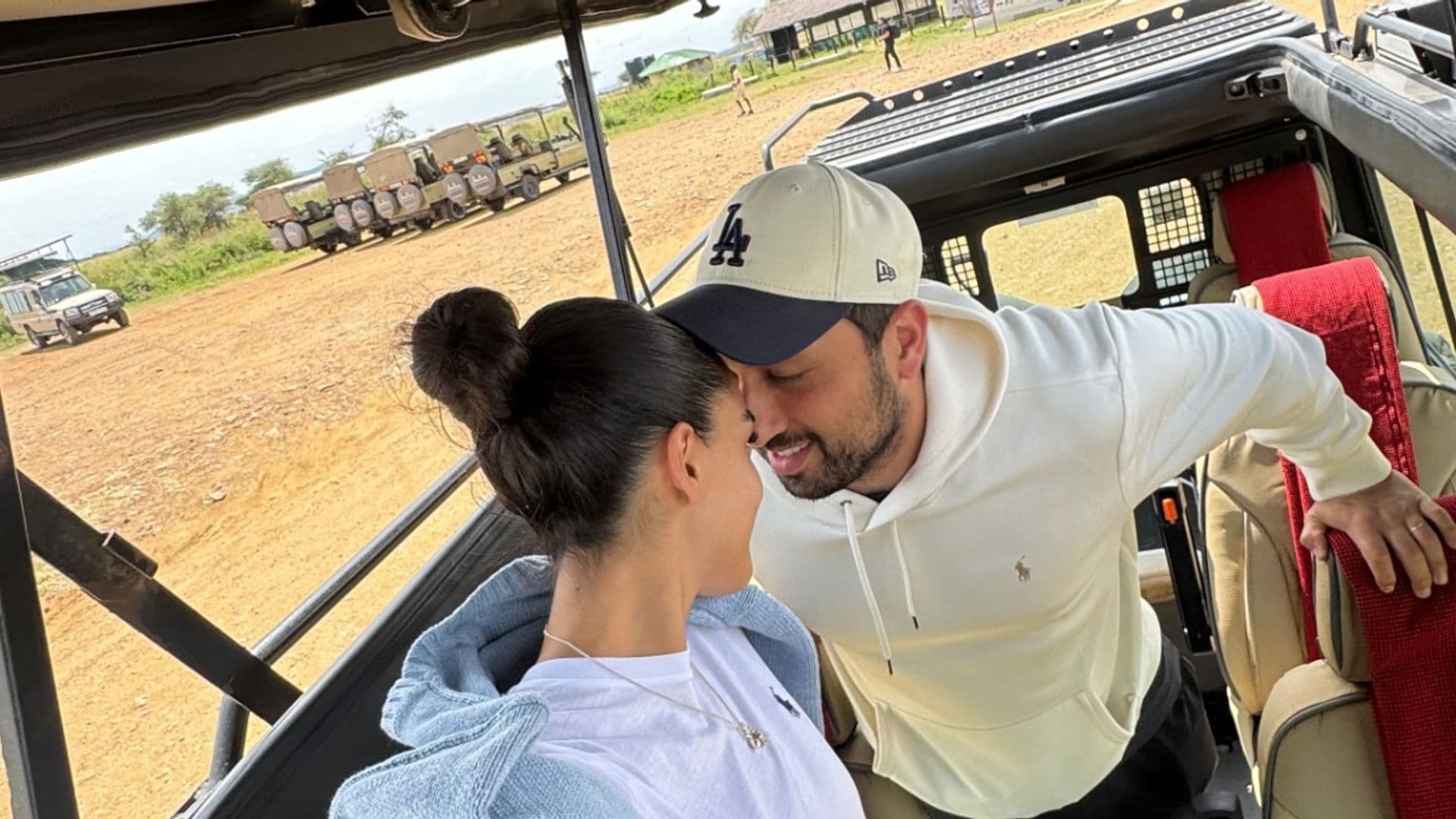 Ale Capetillo y Nader Shoueiry viven su romance en medio de un safari en África: 'Cumplí el viaje de mis sueños'