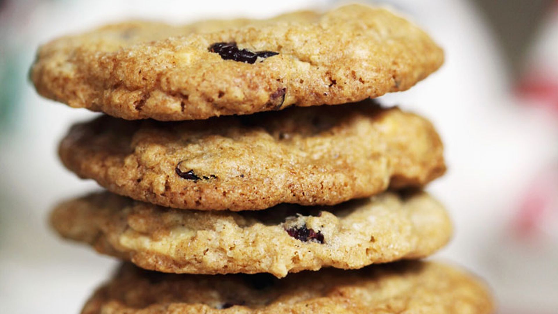 Galletas de avena, chocolate blanco y arándanos