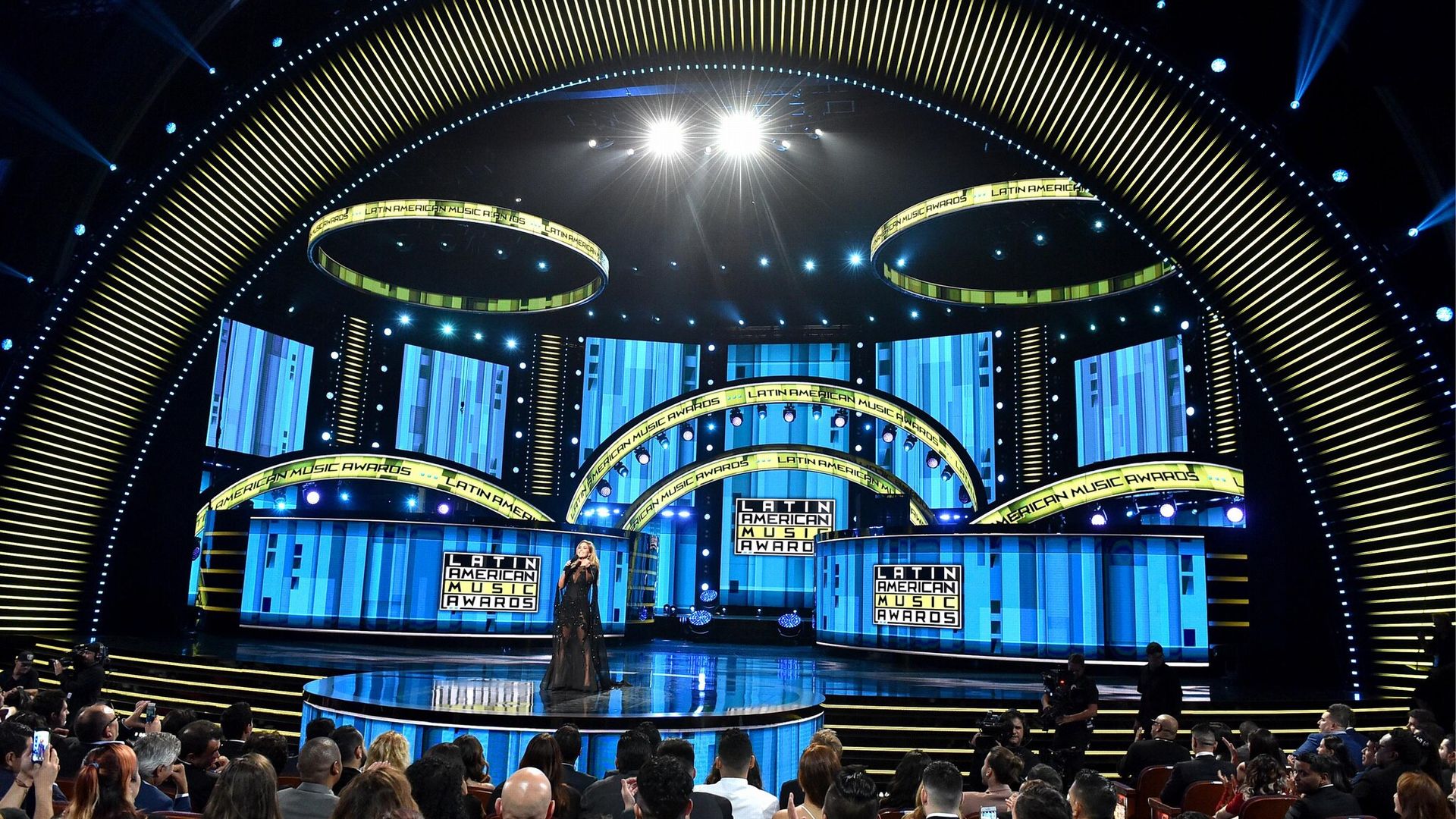 Cuándo, dónde y cómo ver los Latin American Music Awards 2022