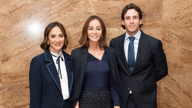 Isabel Preysler con Tamara Falcó e Íñigo Onieva