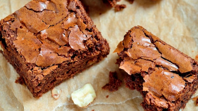 brownie naranja avellanas