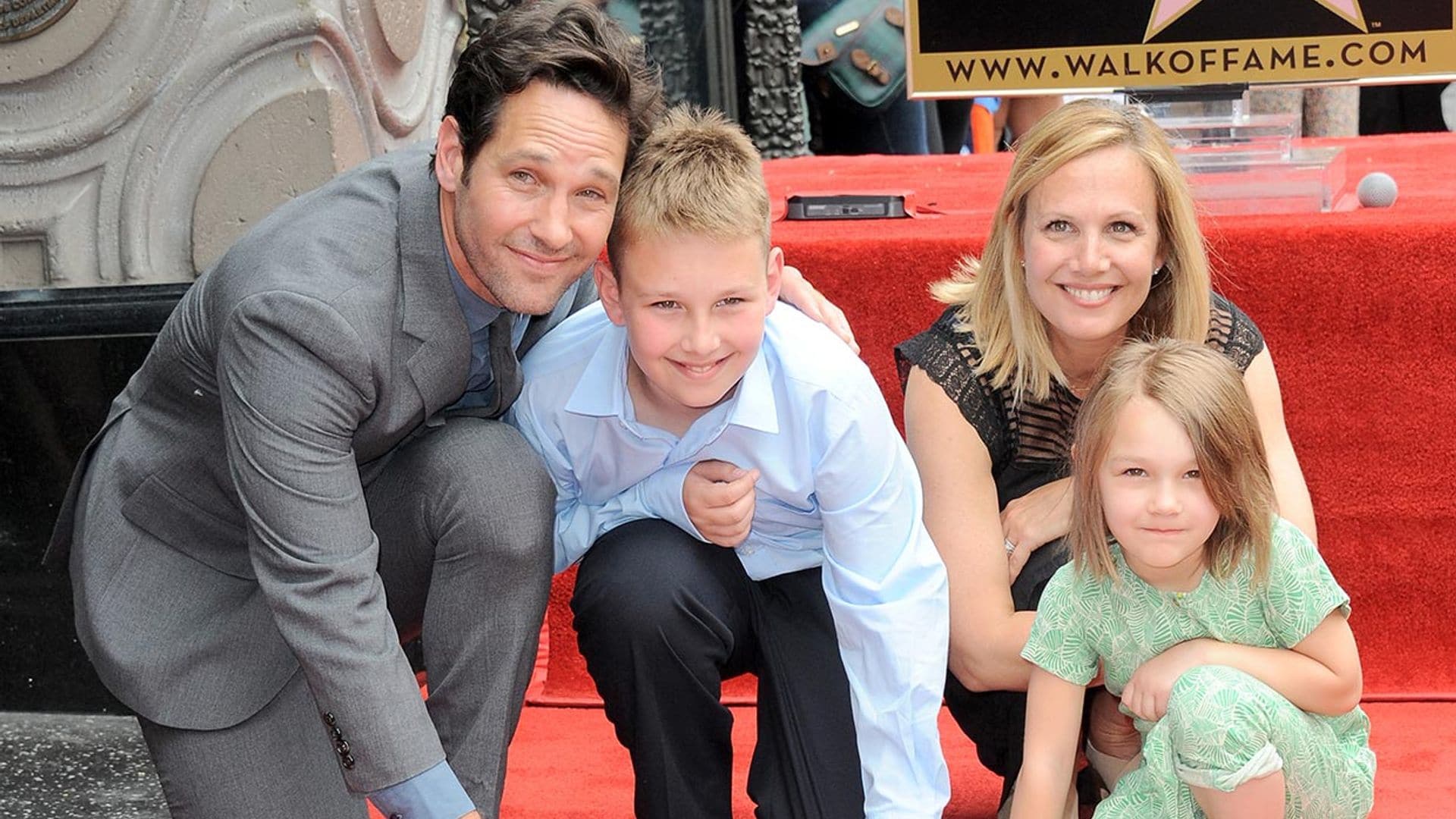 Casado, con 52 años y dos hijos adolescentes, así es Paul Rudd, el hombre más sexy del planeta