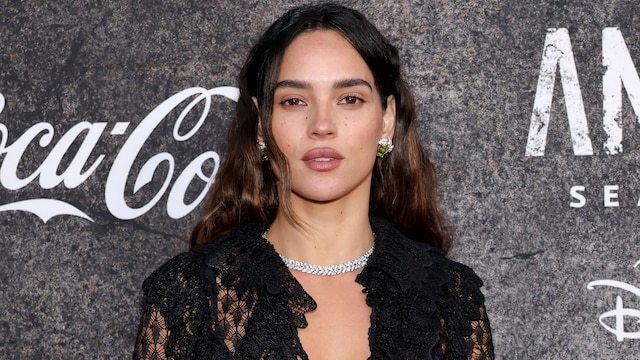 Adria Arjona en evento de lanzamiento de Andor, temporada 2