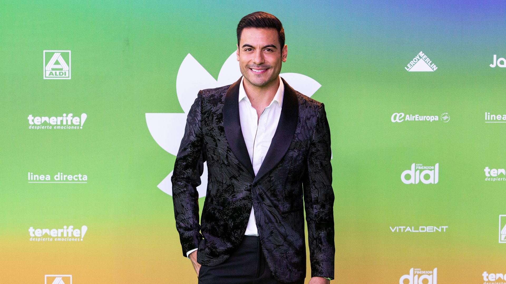 Carlos Rivera y Cynthia Rodríguez desean tener otro bebé: 'Estamos en ello'