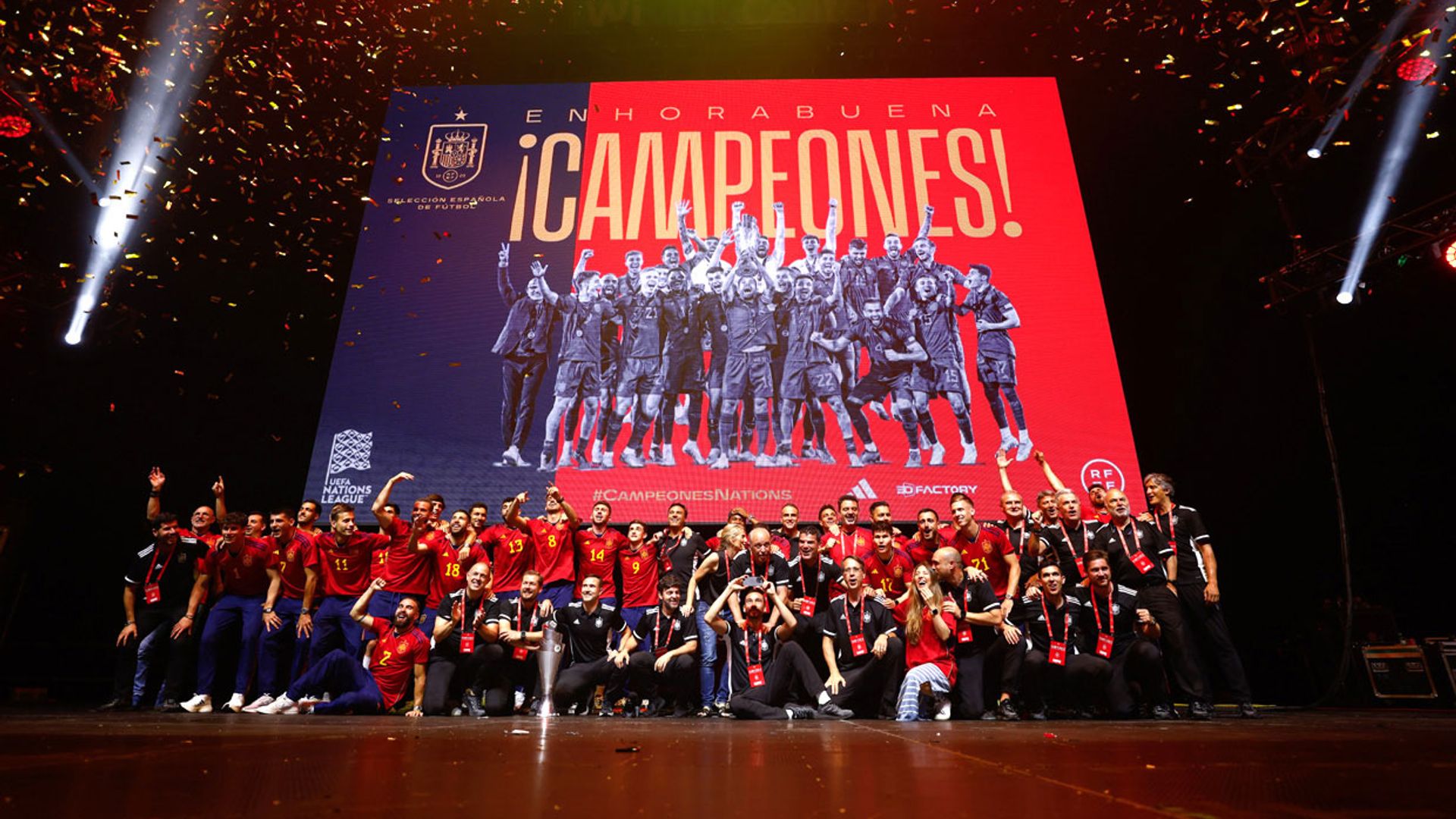 El gran detalle de la Selección Española con Sergio Rico durante la celebración por la Nations League