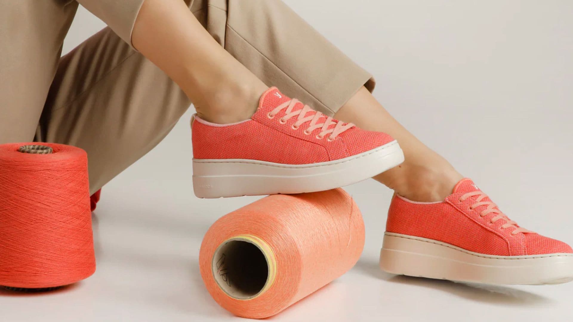 ¿Quieres parecer más alta? Las zapatillas de plataforma más cómodas con las que ganar centímetros
