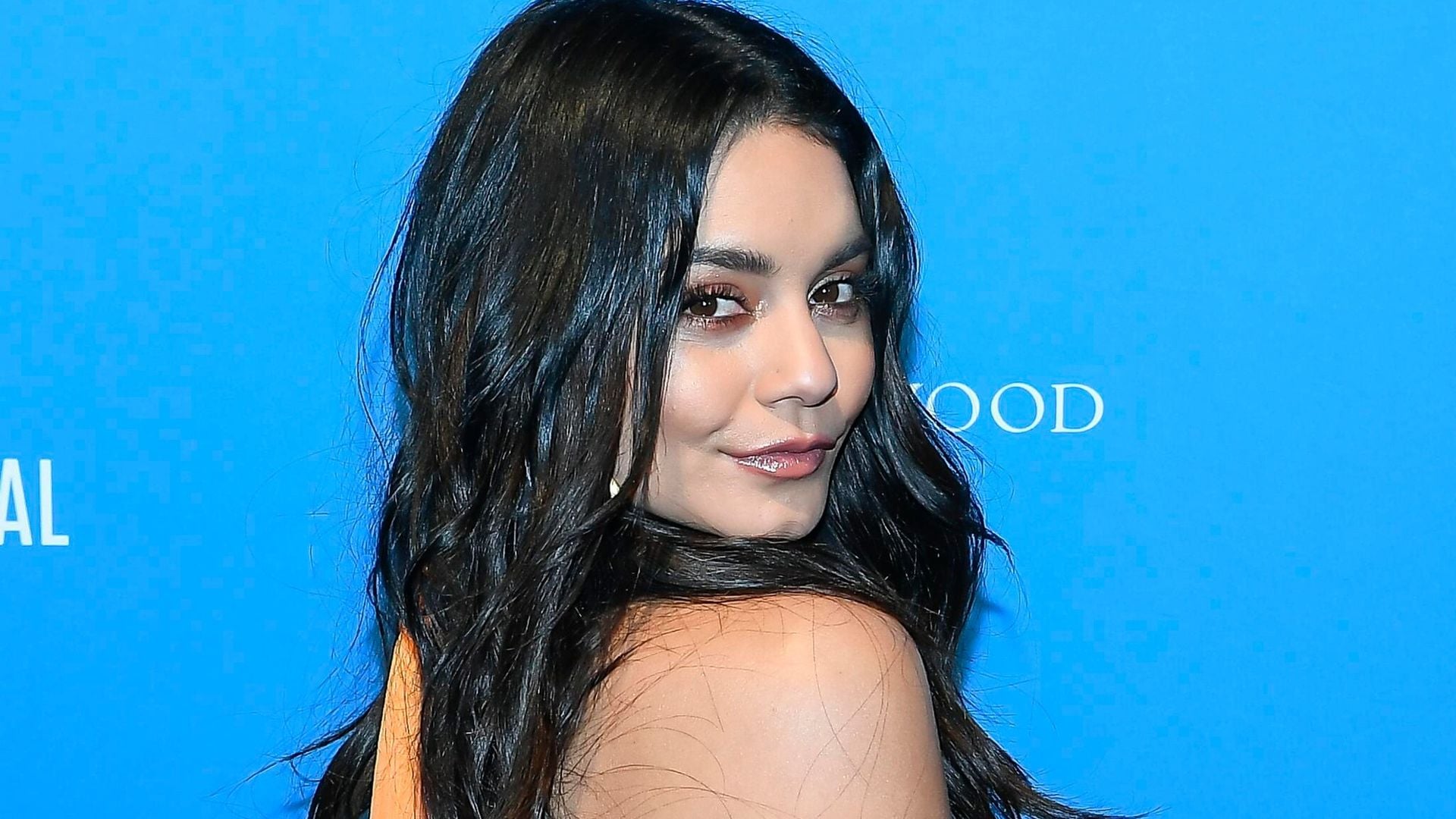 Vanessa Hudgens se disculpa por sus desafortunados comentarios sobre el coronavirus
