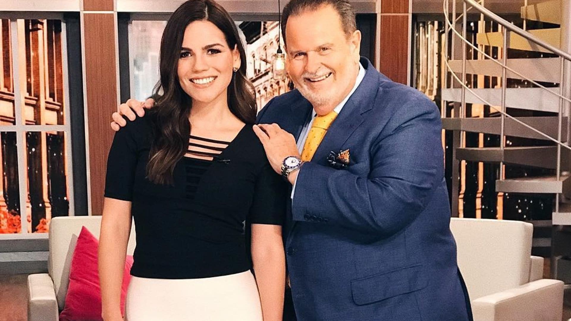 Karina Banda reta a Raúl de Molina con la comida y él le hace una curiosa advertencia