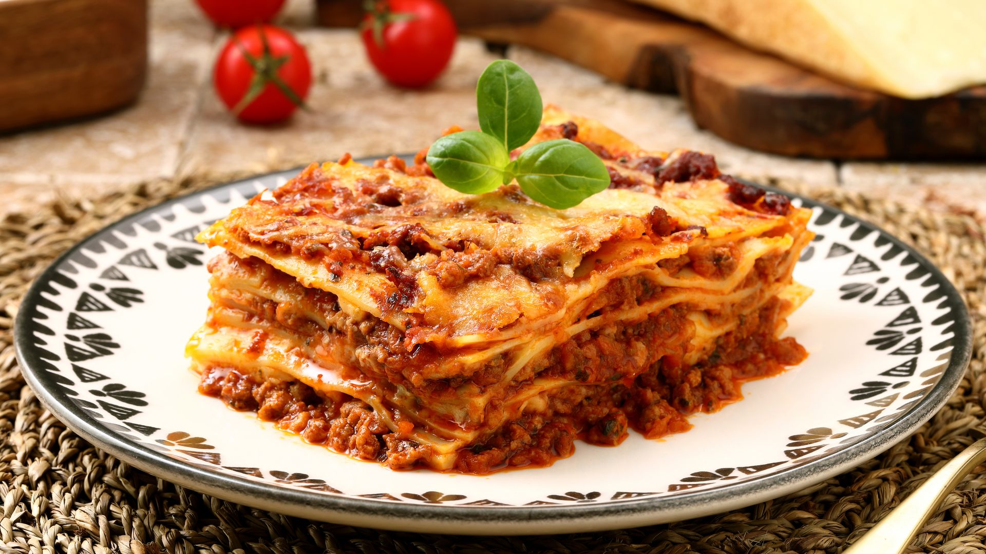 Lasaña de ragú y queso Grana Padano
