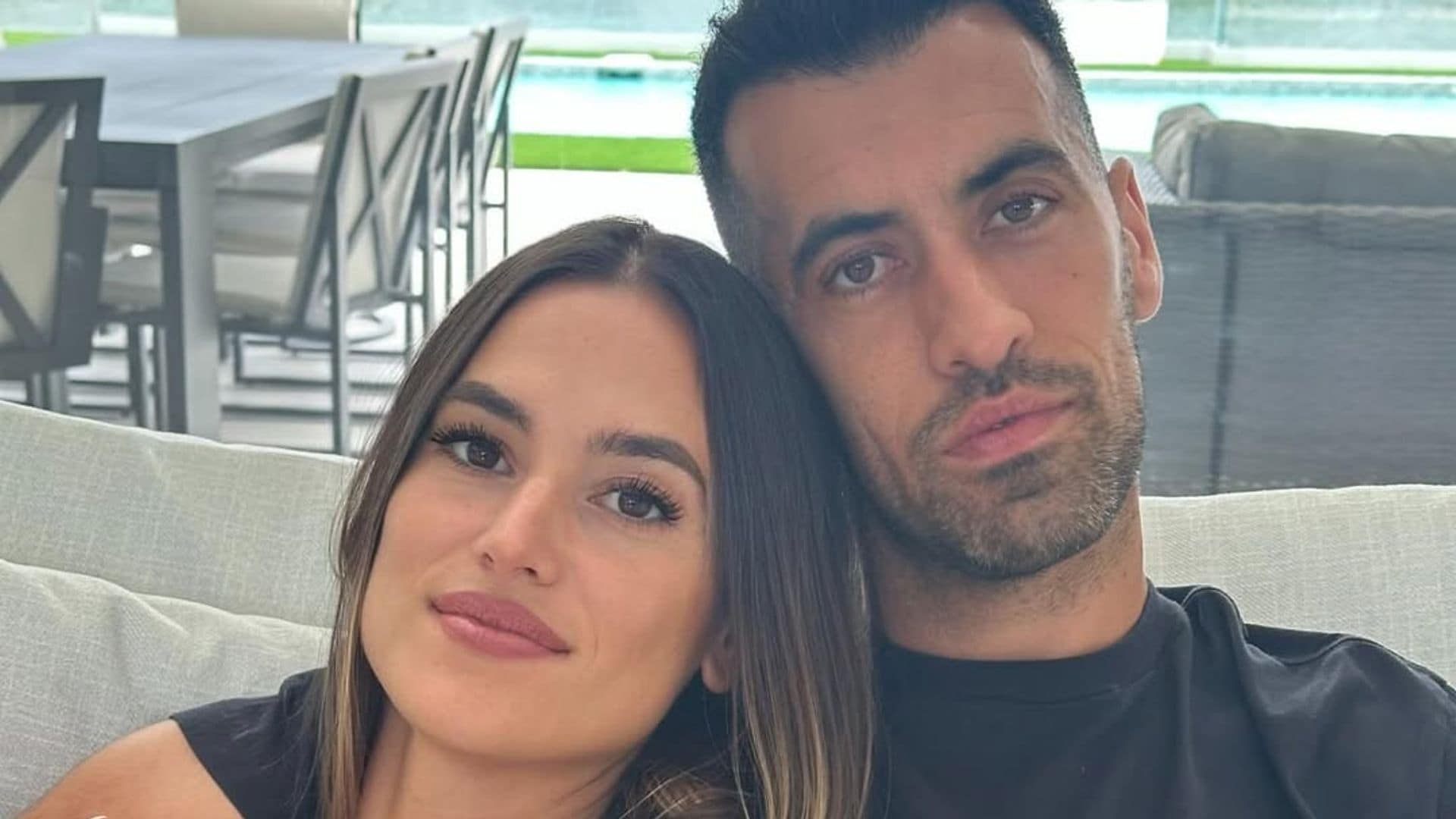 Sergio Busquets y su pareja, Elena Galera, madre de sus tres hijos