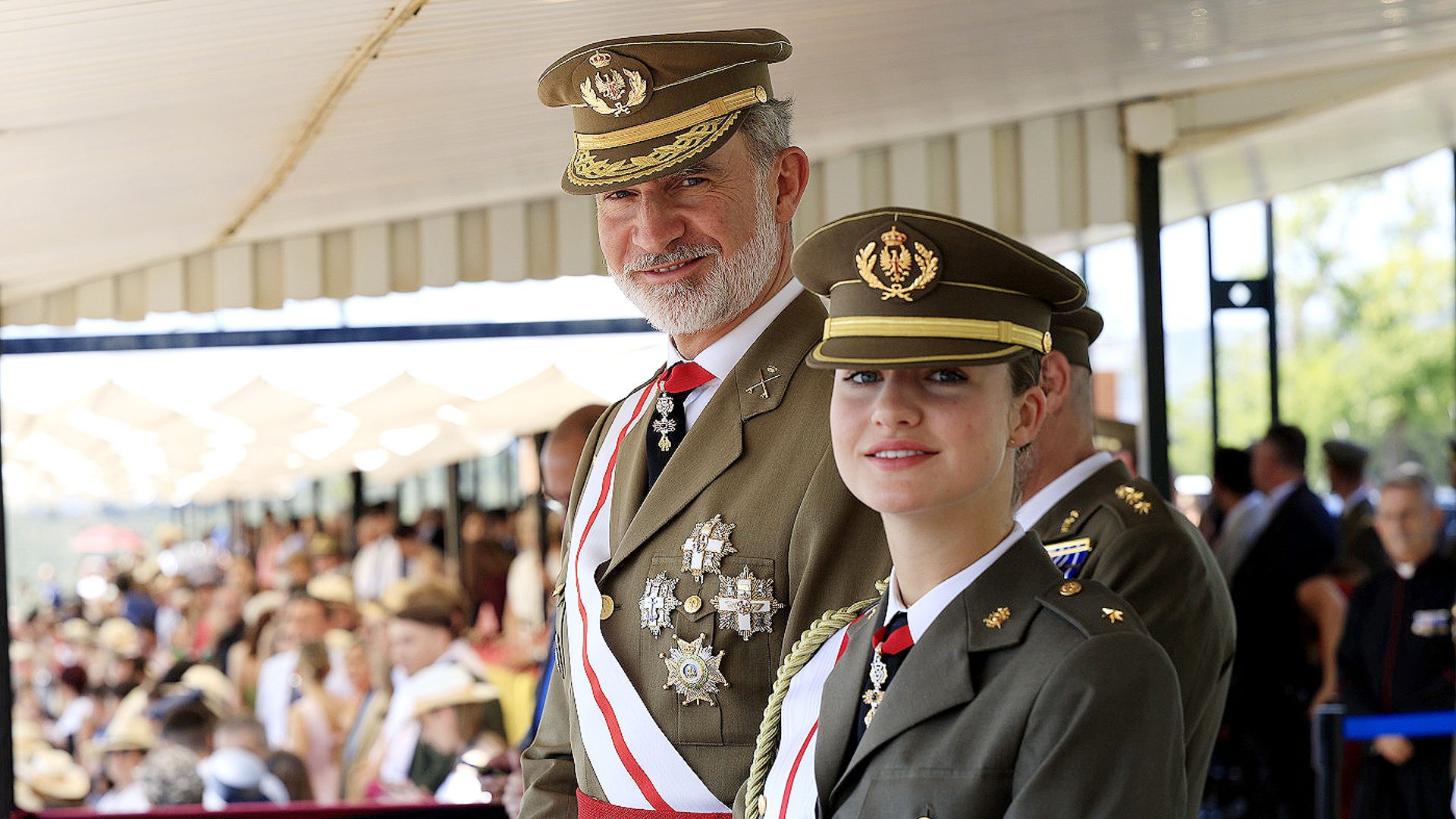 La princesa Leonor acompaña al Rey hasta Lleida en el que es su primer acto oficial juntos