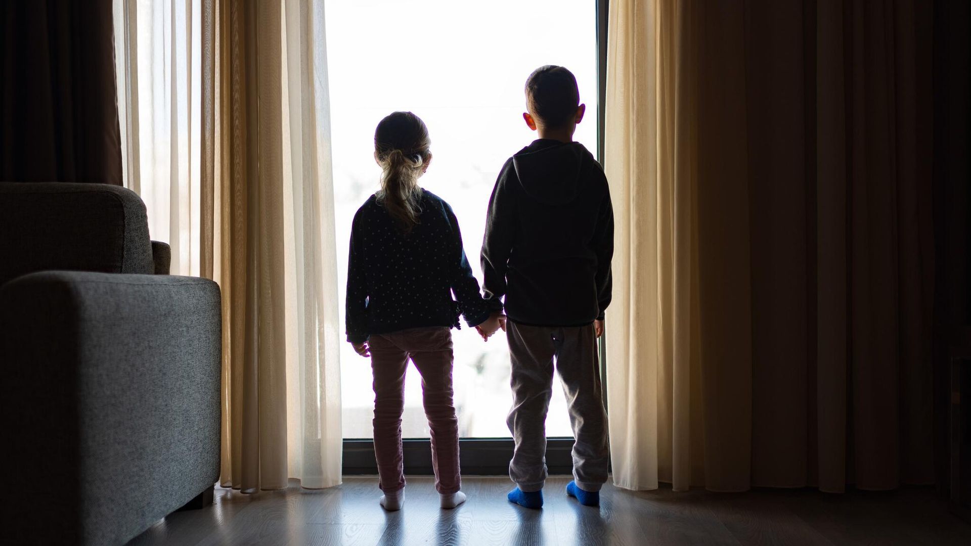 ¿Sabes qué es un hijo ‘ancla’ y la presión que llevan estos niños a sus espaldas?