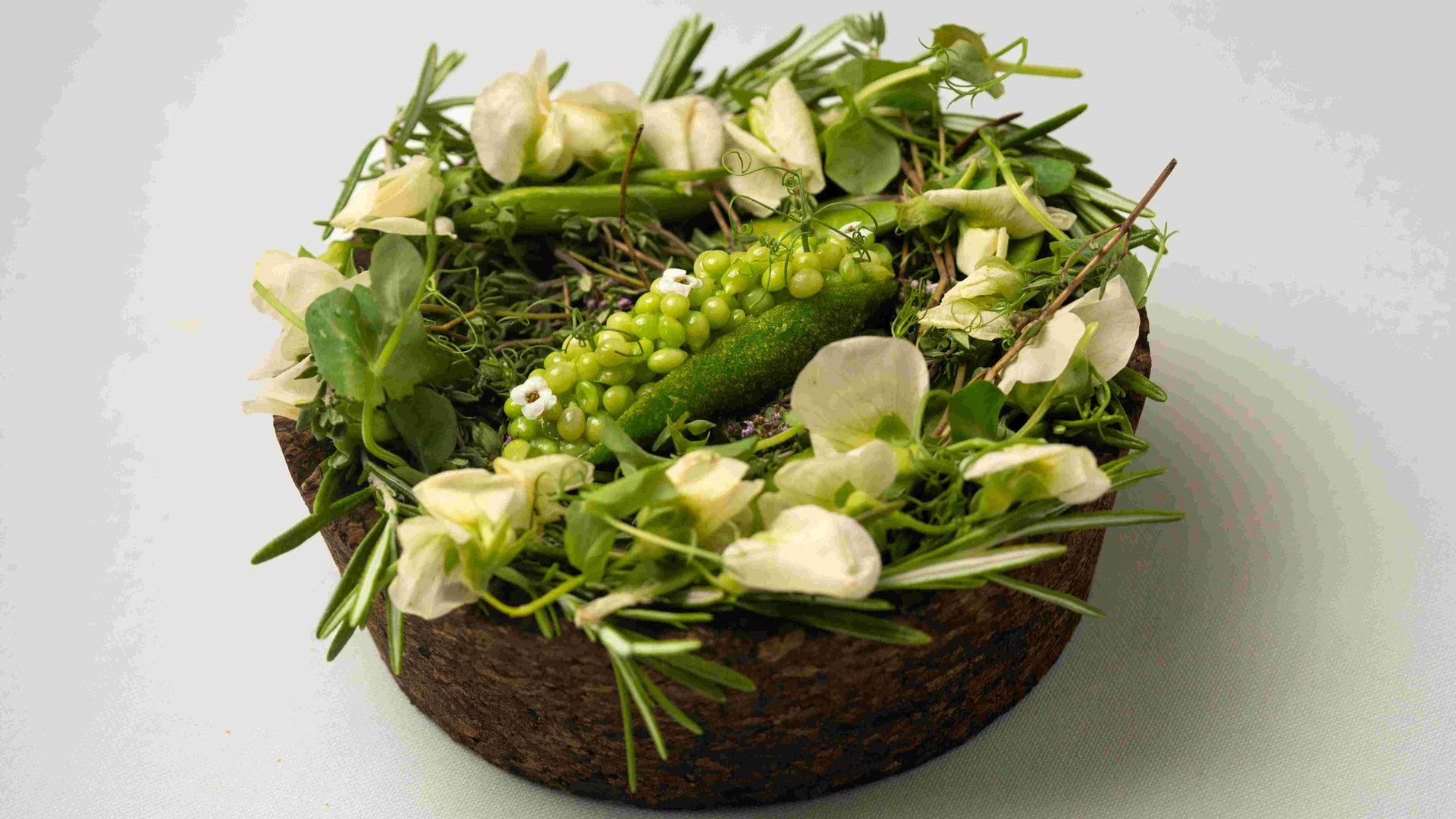 El restaurante con dos estrellas Michelin donde recorrer la historia culinaria madrileña con los sabores de siempre y técnicas de hoy