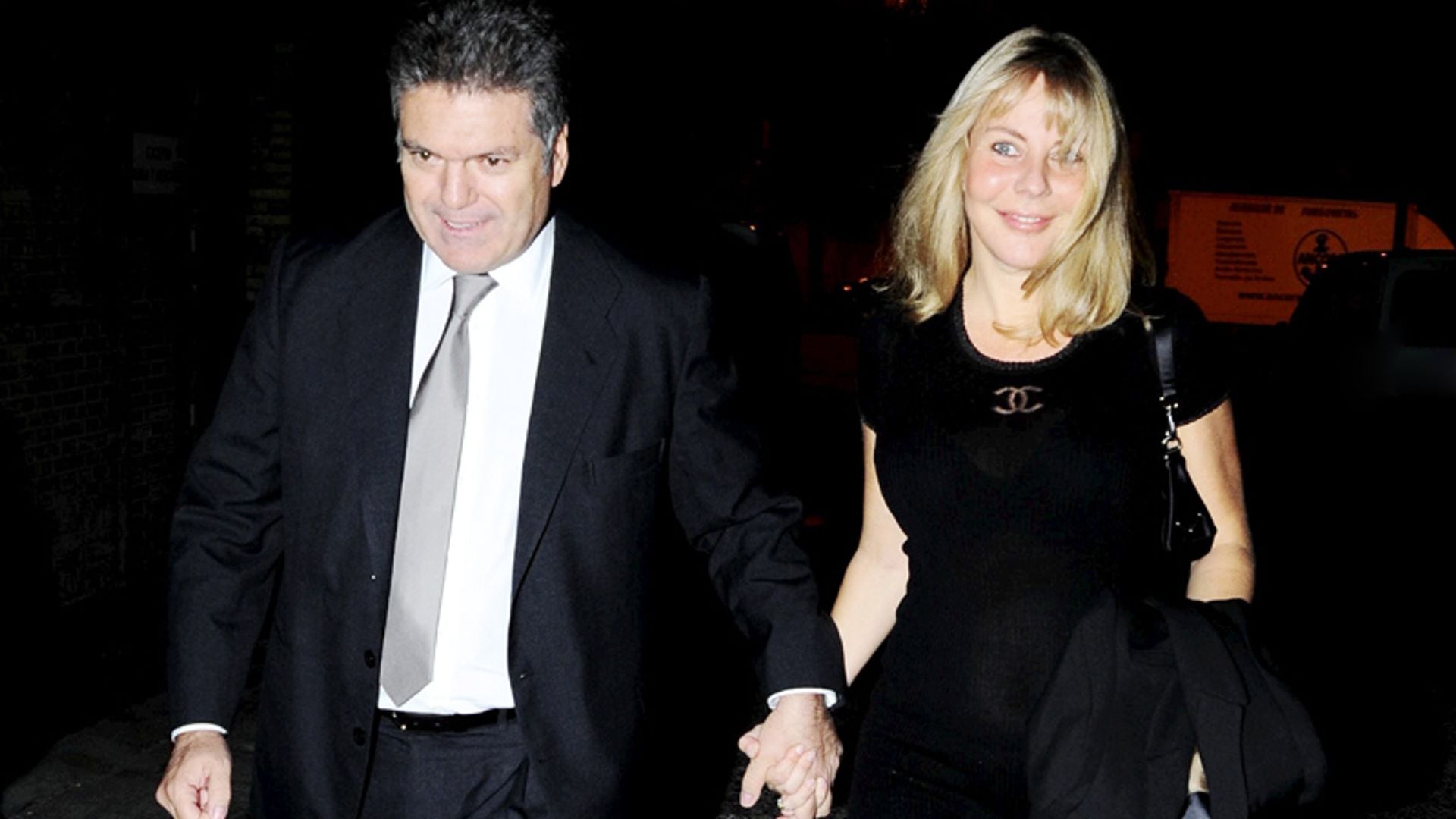 Siete años después... Juan Villalonga y Vanessa von Zitzewitz repiten su primer beso