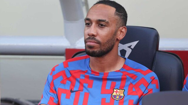 aubameyang30cordon